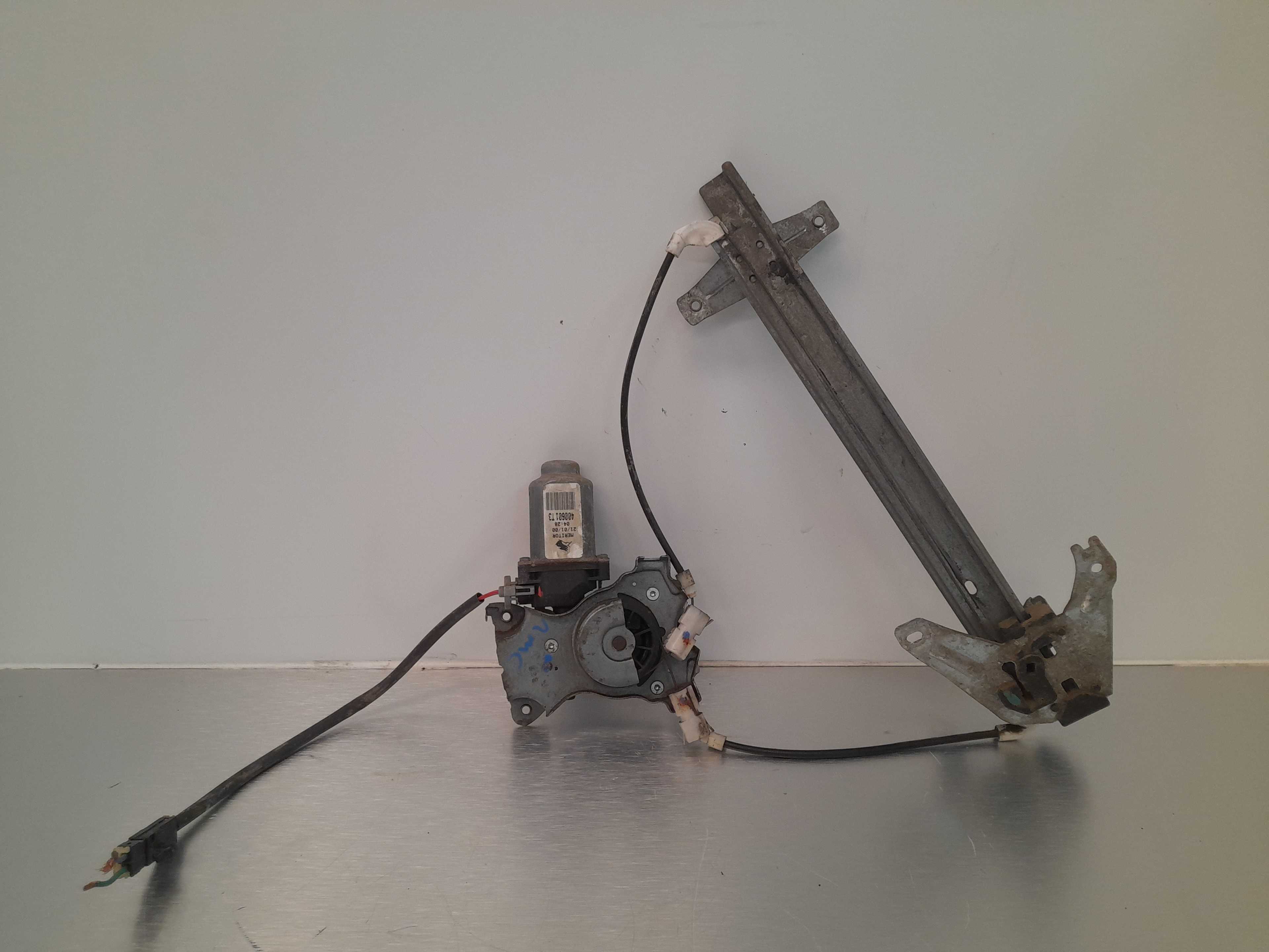 Recambio de elevalunas trasero izquierdo para nissan primera berlina (p11) 2.0 navigation referencia OEM IAM   