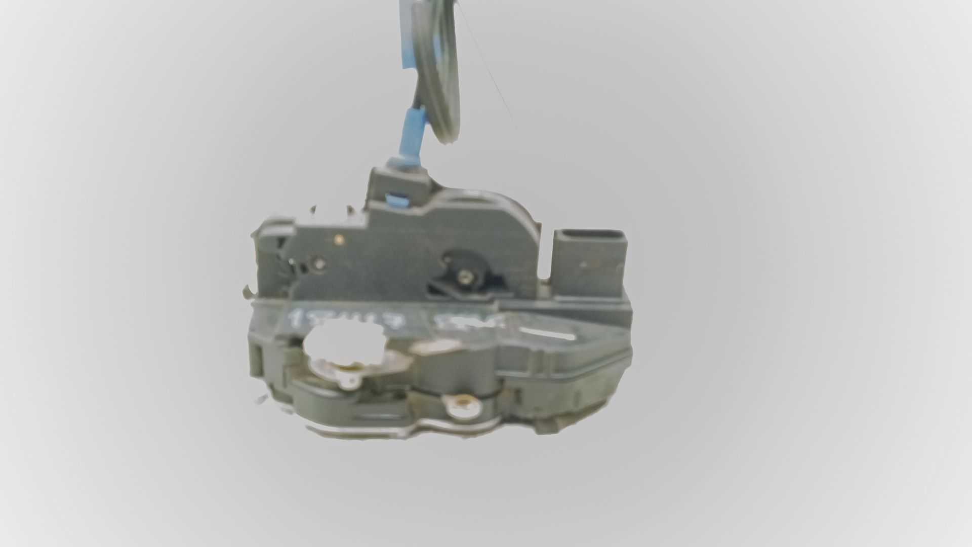 Recambio de cerradura puerta delantera izquierda para opel astra j lim. 1.3 16v cdti referencia OEM IAM 3023881L  