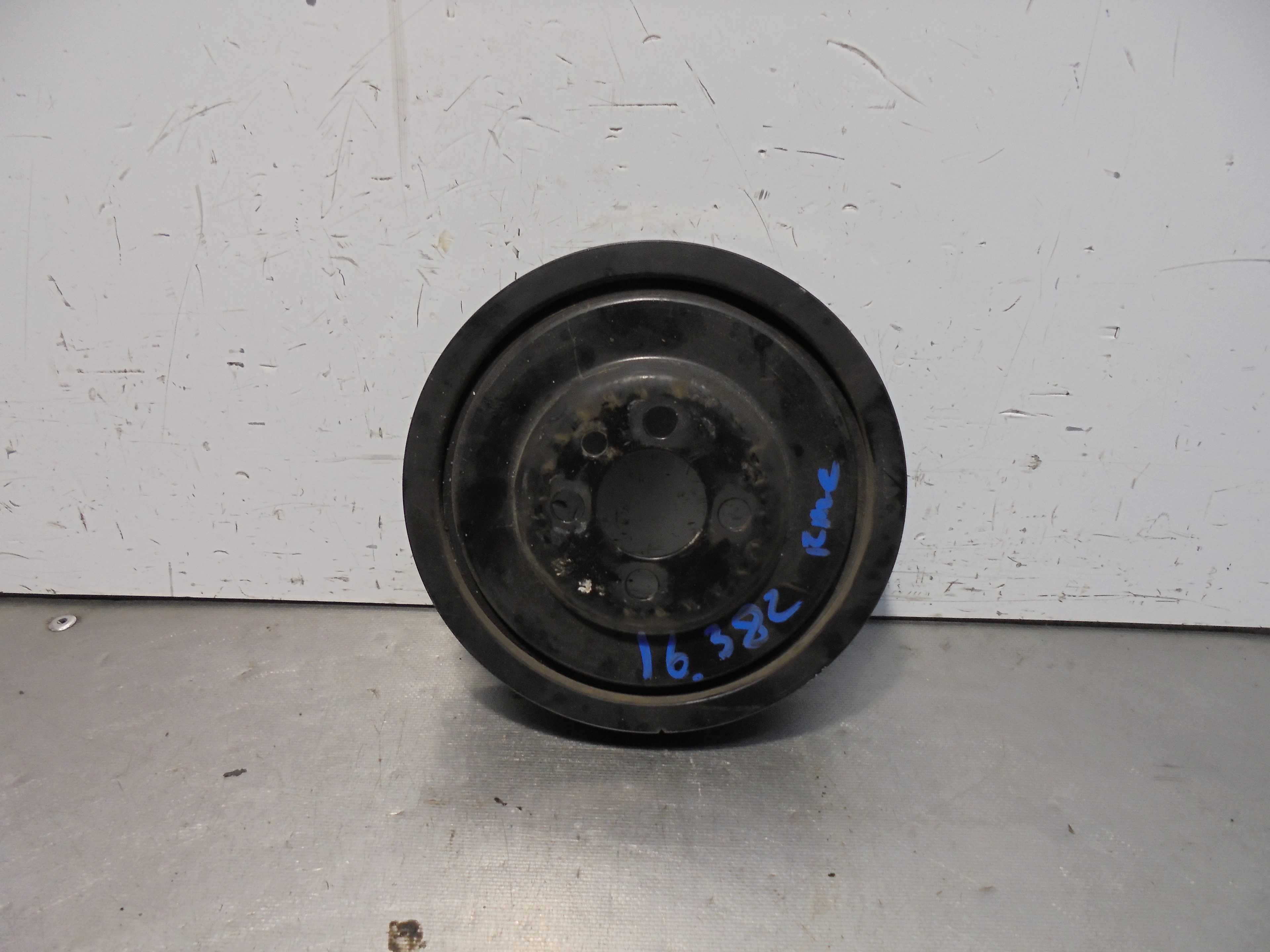 Recambio de polea cigueñal para volkswagen passat berlina (3c2) highline referencia OEM IAM 03G105243  