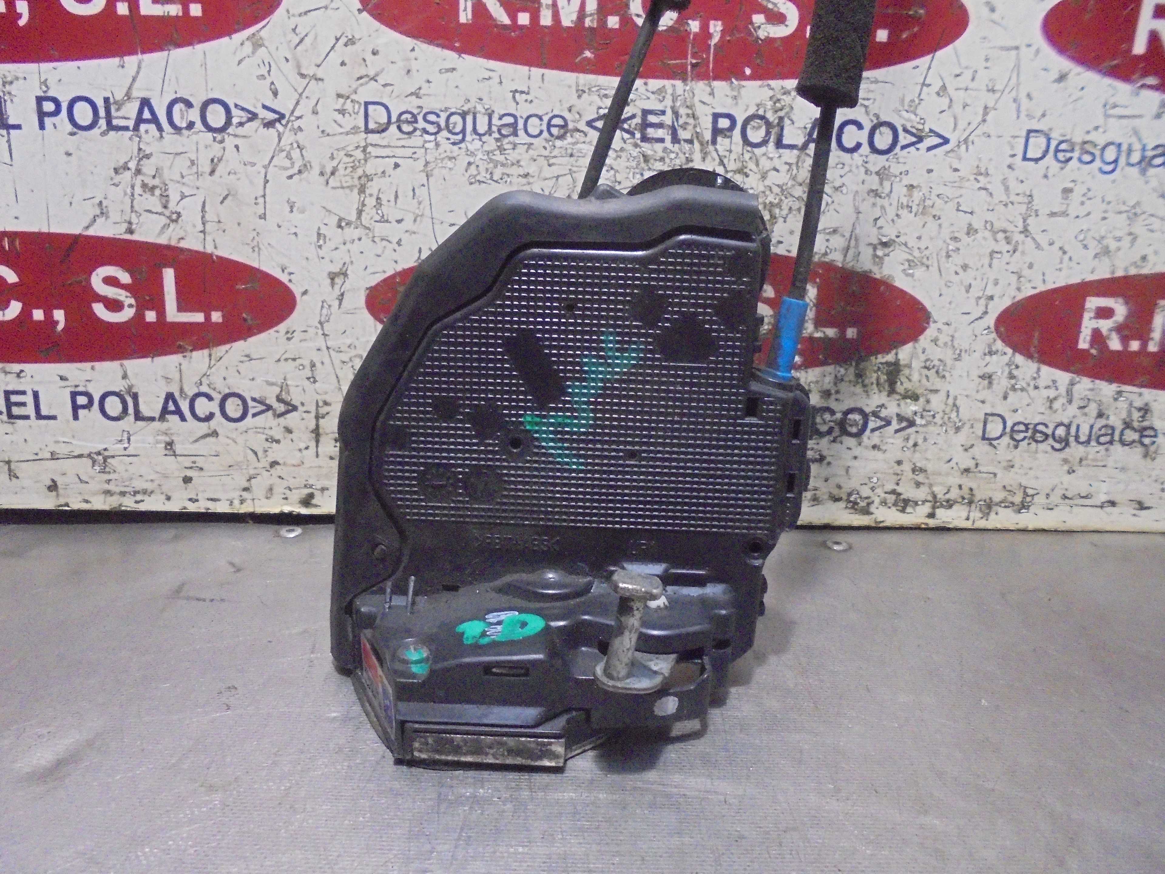 Recambio de cerradura puerta trasera derecha para toyota avensis cross sport (t27) active referencia OEM IAM   