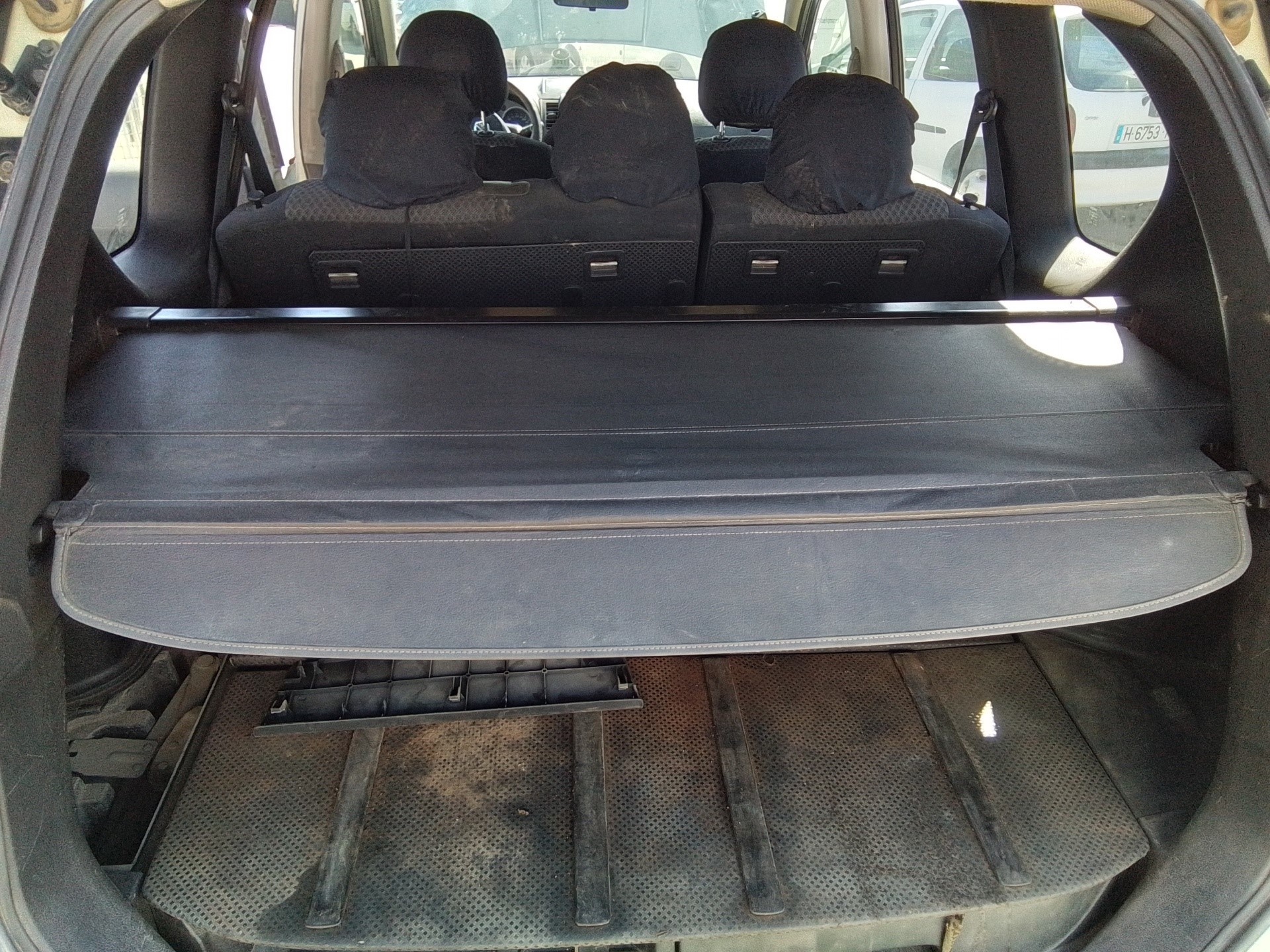 Recambio de bandeja trasera para nissan x-trail (t30) referencia OEM IAM   