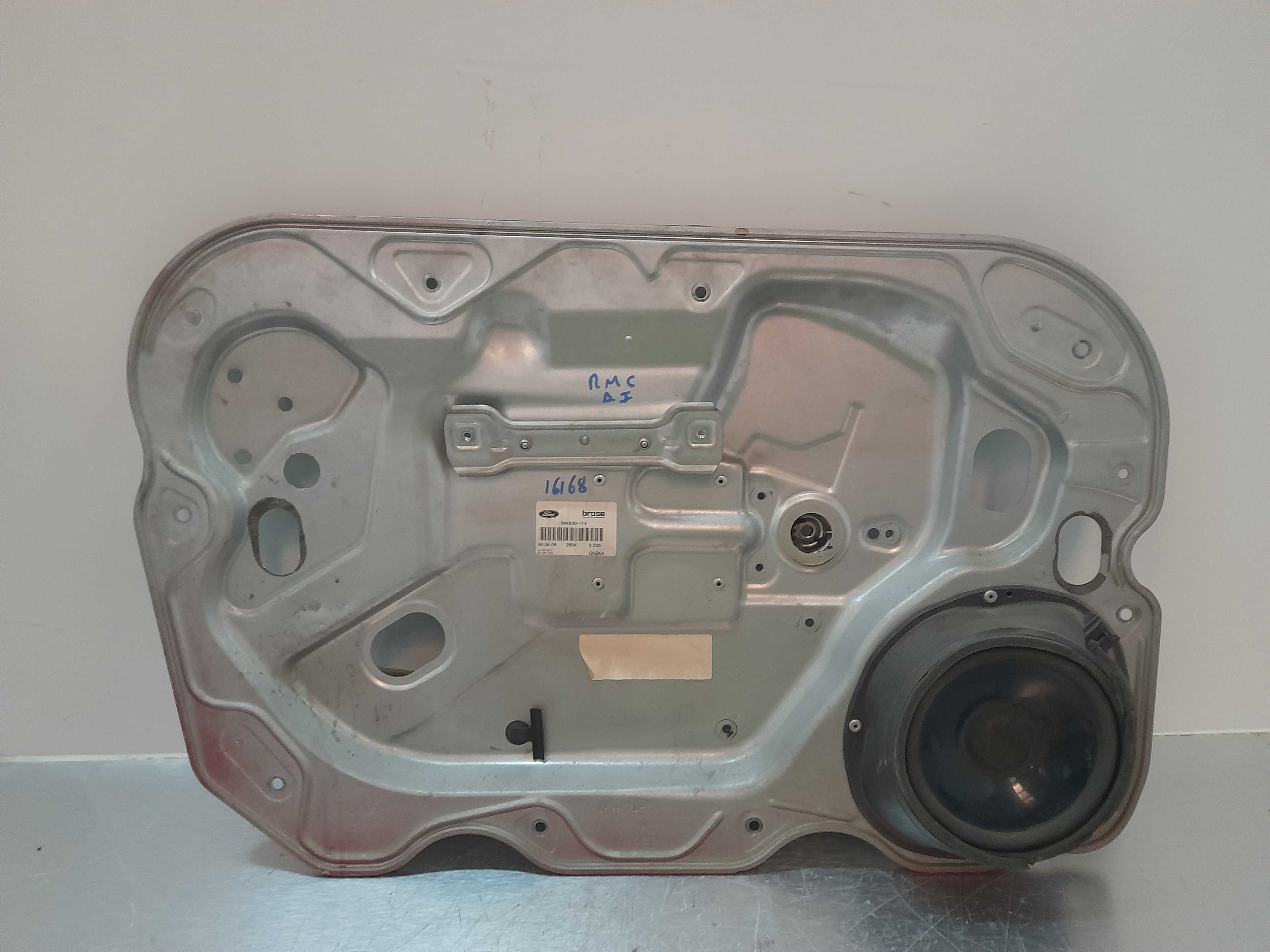 Recambio de elevalunas delantero izquierdo para ford focus berlina (cap) ambiente (d) referencia OEM IAM 984633114  