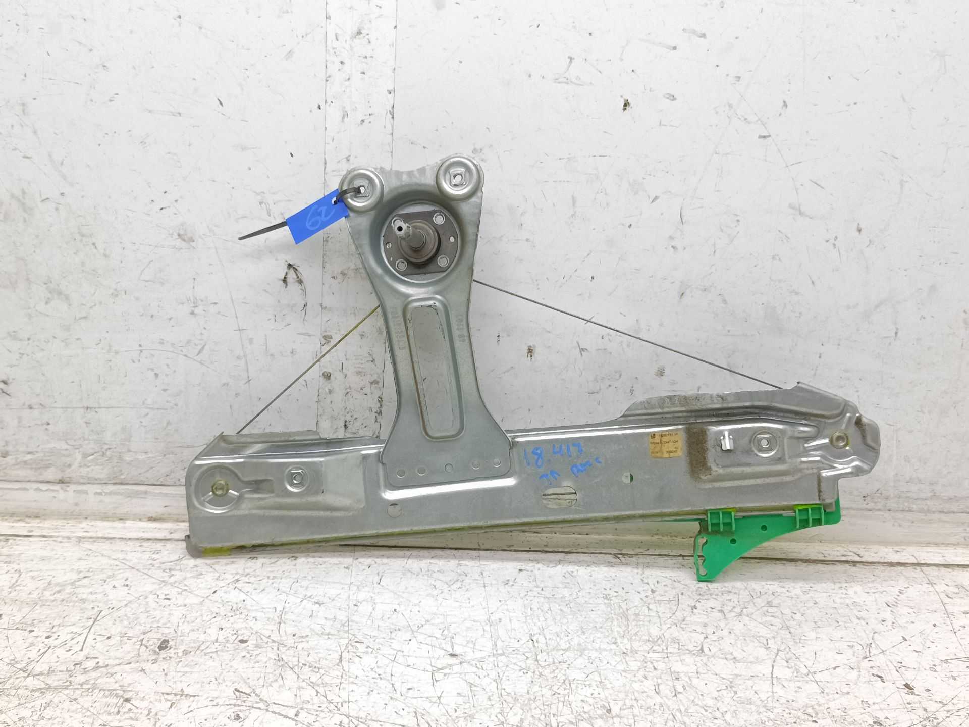 Recambio de elevalunas trasero izquierdo para opel astra j lim. 1.3 16v cdti referencia OEM IAM 13260131L 915347104 