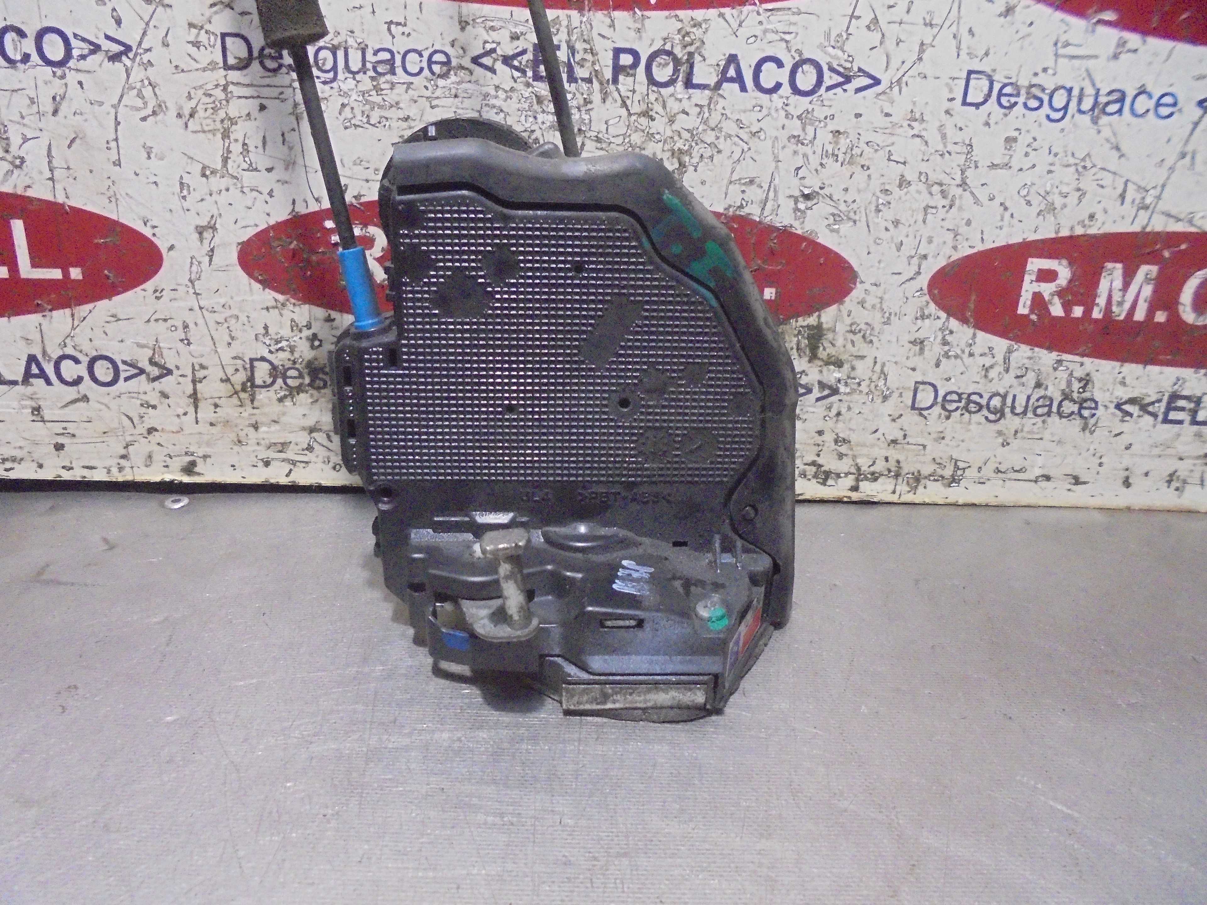 Recambio de cerradura puerta trasera izquierda para toyota avensis cross sport (t27) active referencia OEM IAM   