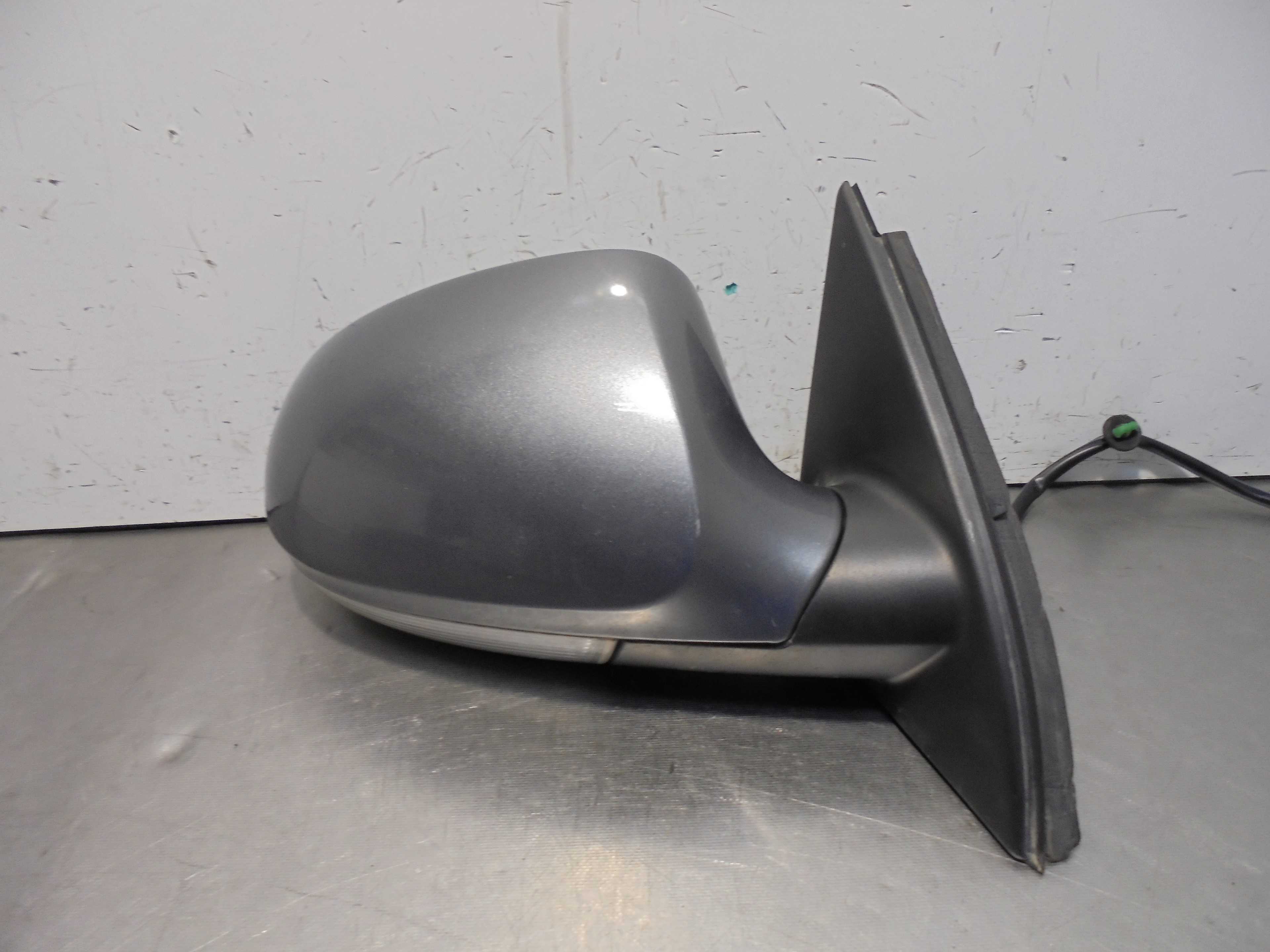 Recambio de retrovisor derecho para volkswagen passat berlina (3c2) highline referencia OEM IAM E1010781 ELECTRICO 4 PUERTAS 6 P