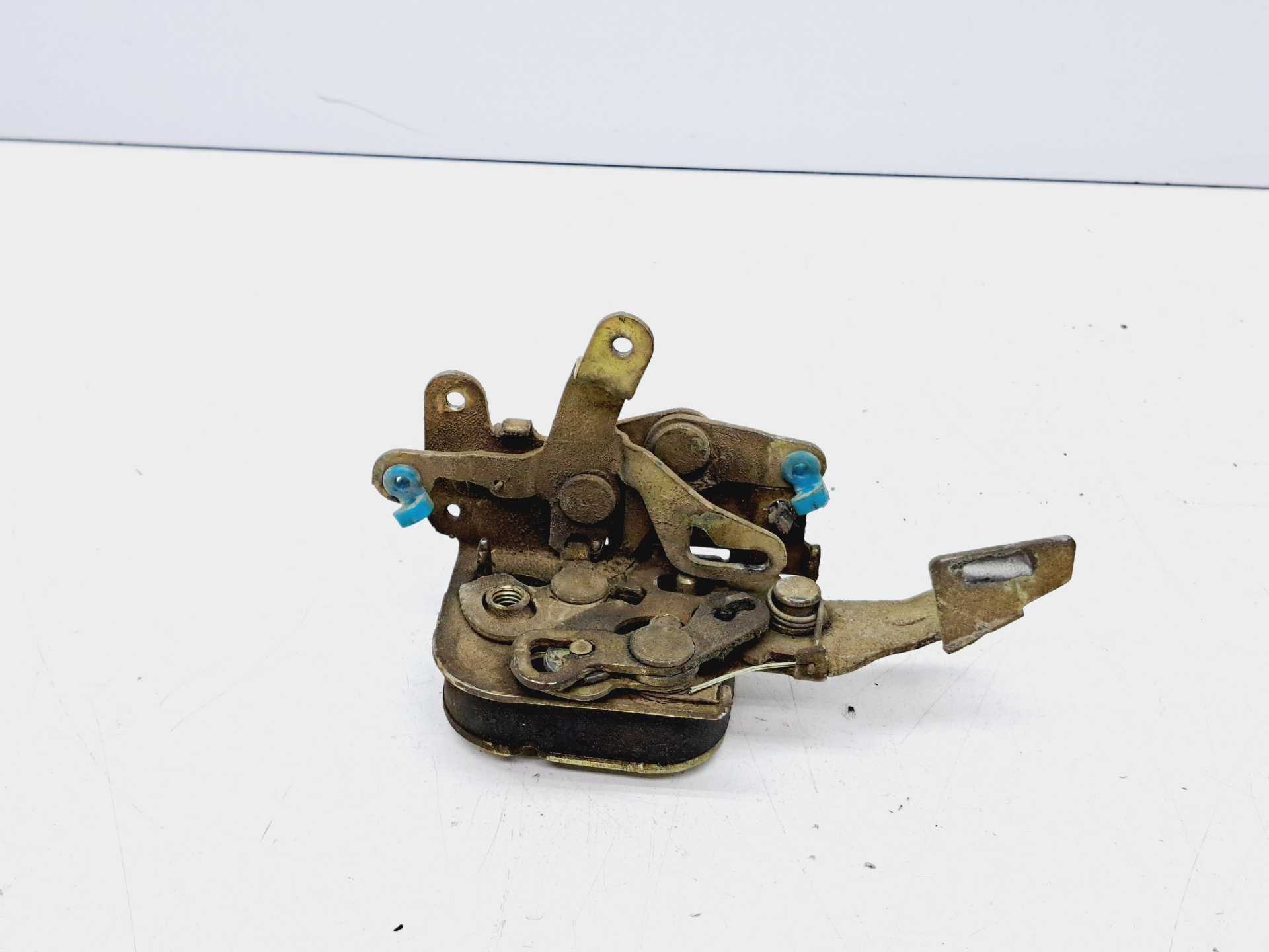 Recambio de cerradura puerta delantera izquierda para lancia y10 fire referencia OEM IAM   