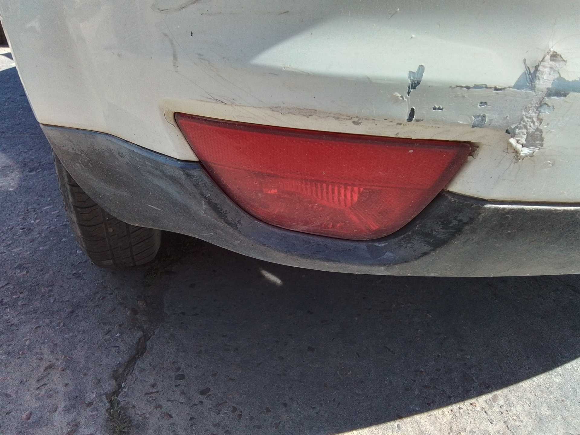 Recambio de faro antiniebla trasero izquierdo para ford focus berlina (cap) 1.6 tdci cat referencia OEM IAM 5M5115K273  