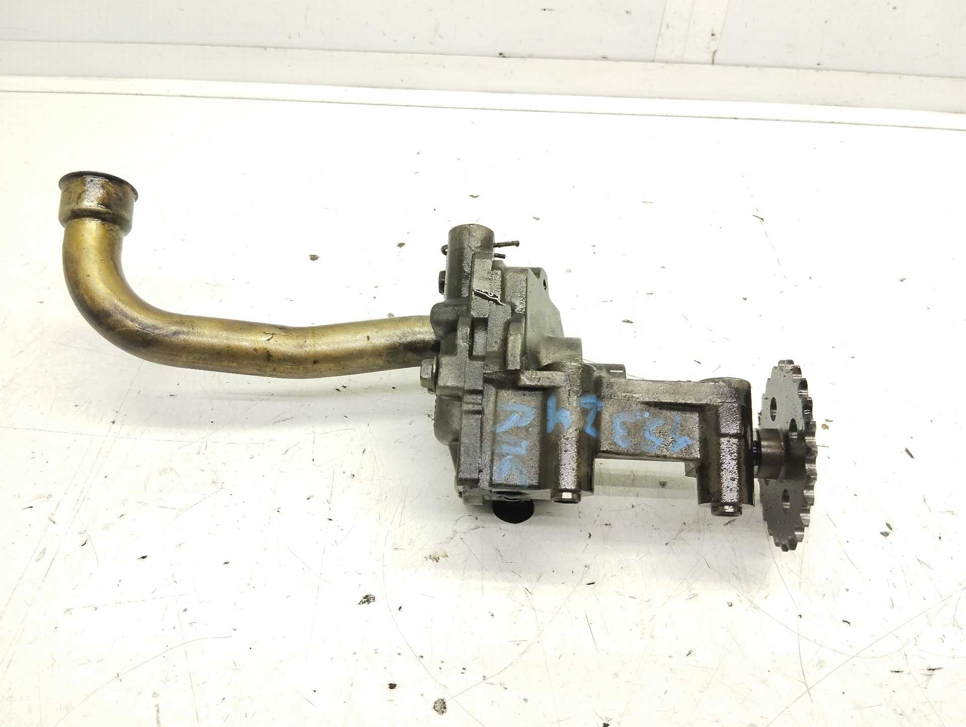 Recambio de bomba aceite para suzuki grand vitara jb (jt) 1.9 ddis turbodiesel referencia OEM IAM 8200462082  