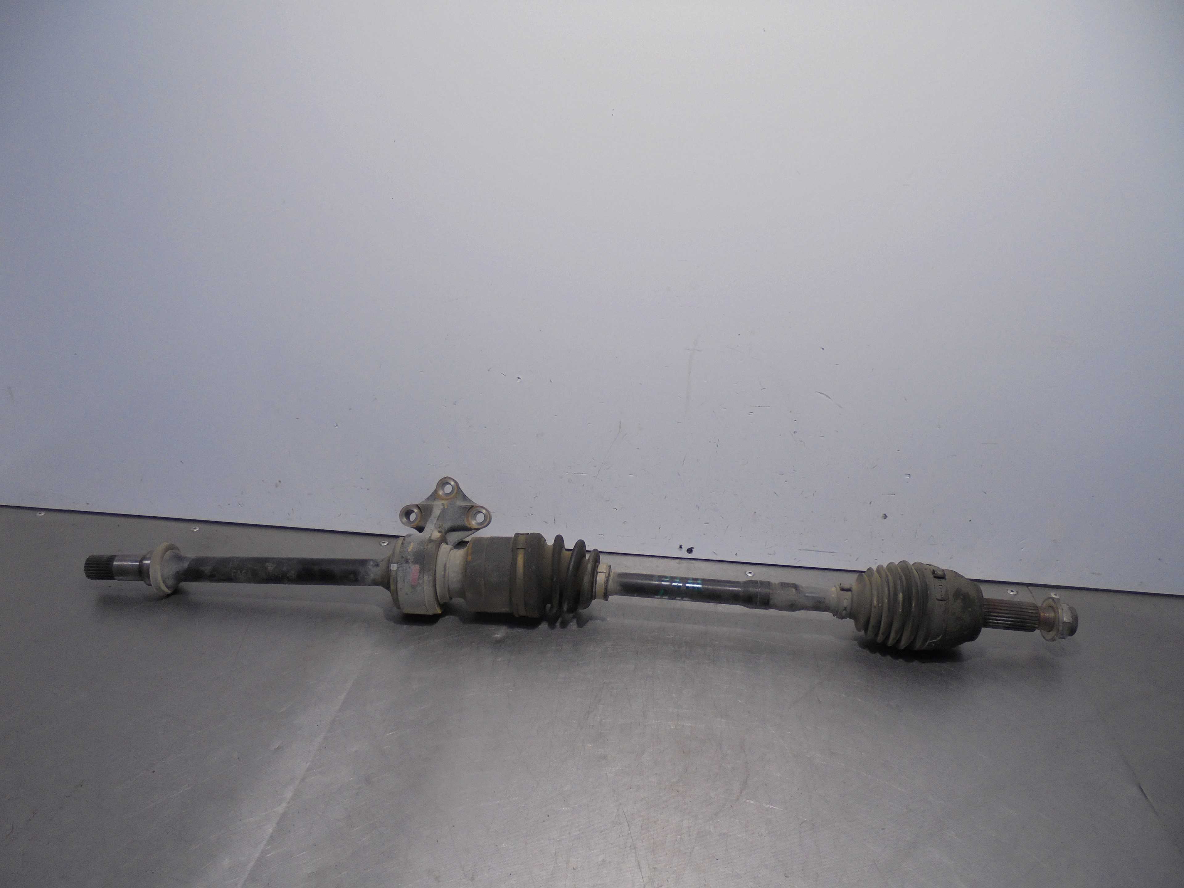 Recambio de transmision delantera derecha para mazda 2 lim. (de) 1.3 active (5-ptas.) (55kw) referencia OEM IAM   