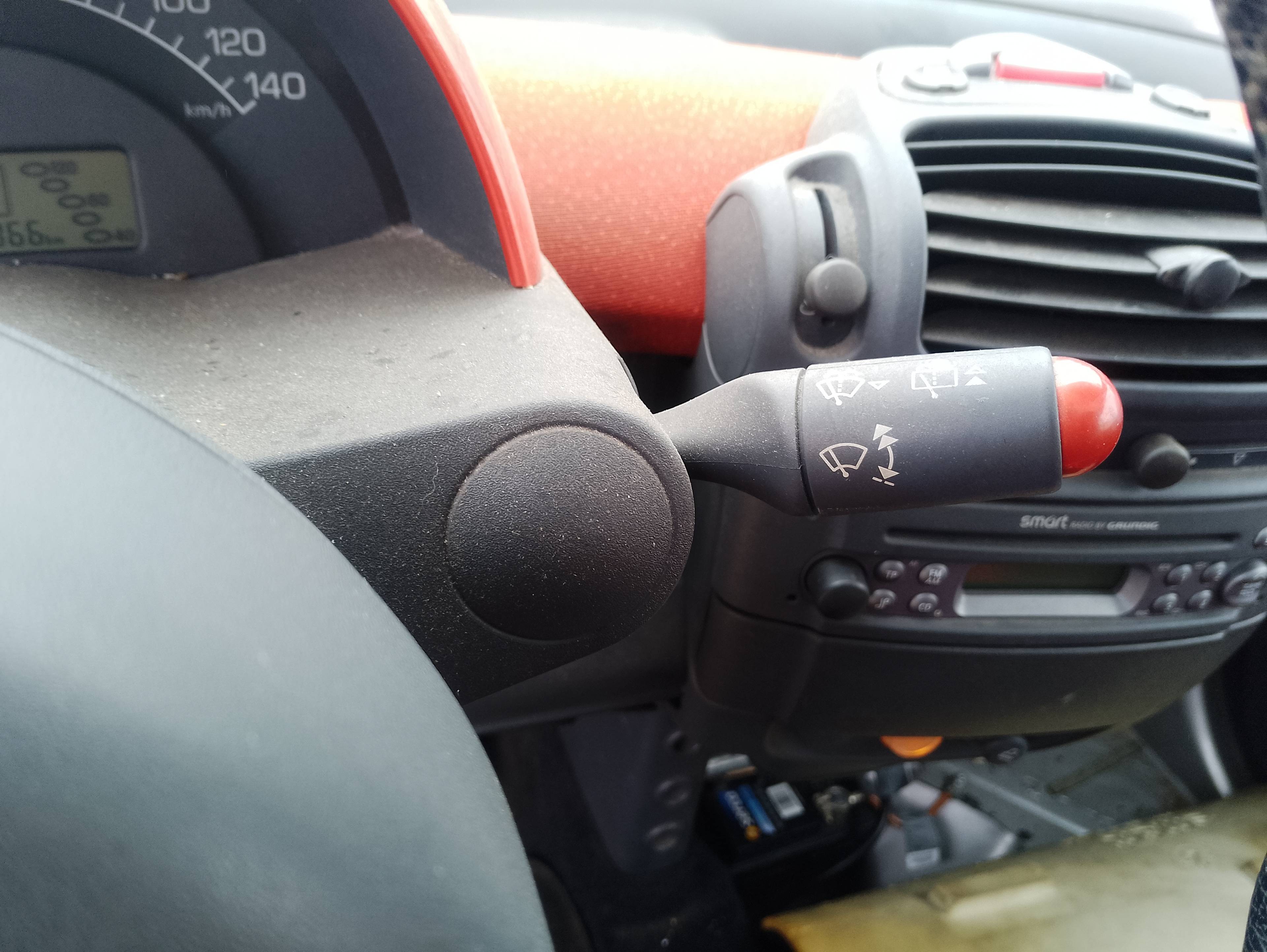 Recambio de mando limpia para smart fort. c referencia OEM IAM   