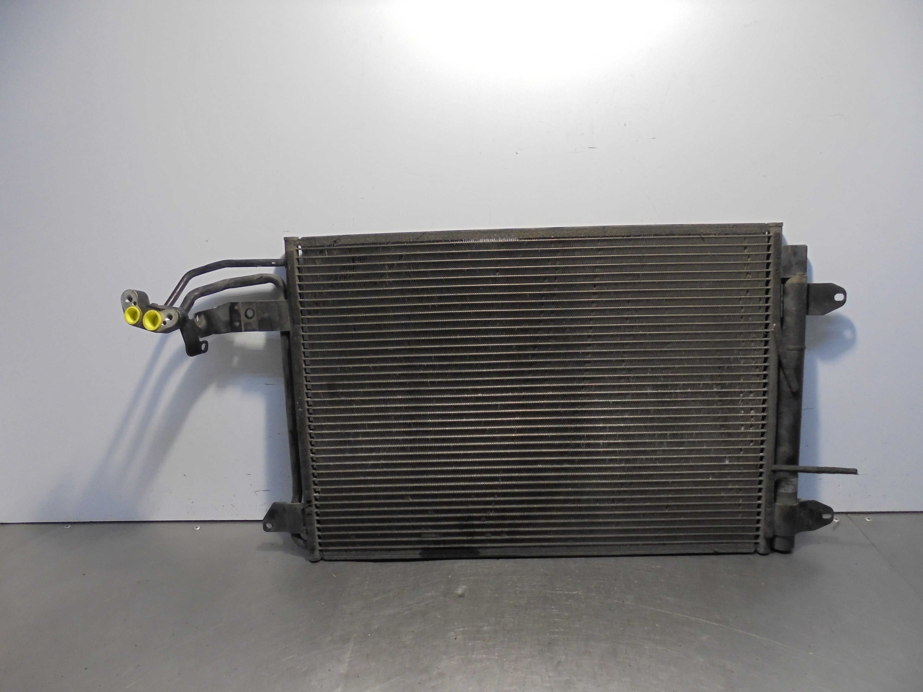 Recambio de condensador / radiador aire acondicionado para audi a3 (8p) 2.0 tdi referencia OEM IAM 1K0820411G  