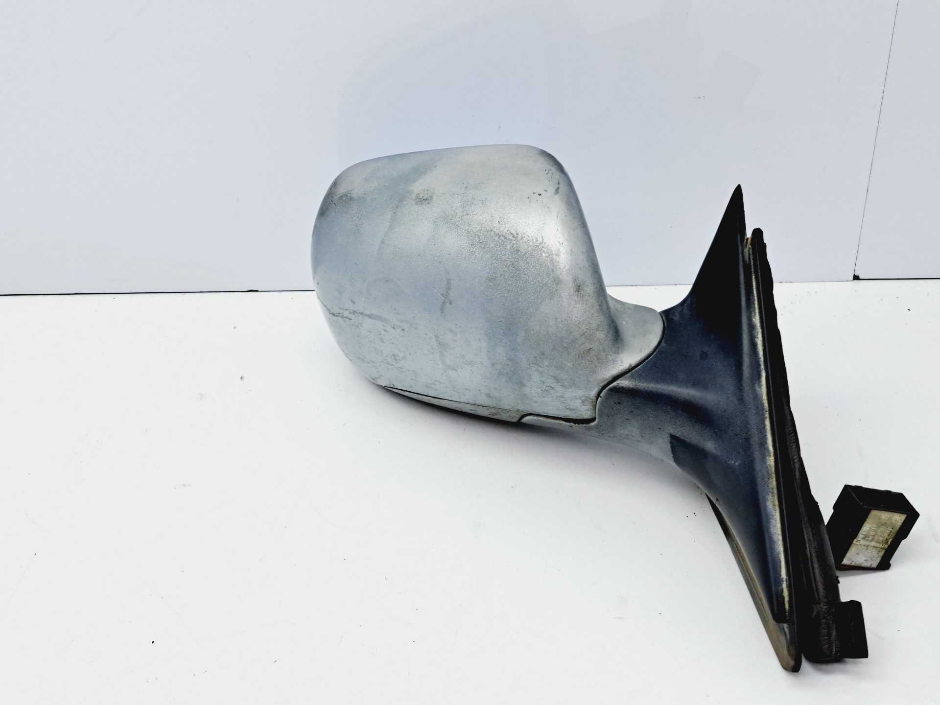 Recambio de retrovisor derecho para audi a3 (8l) 1.9 tdi referencia OEM IAM   