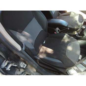 ASIENTO DELANTERO DERECHO 