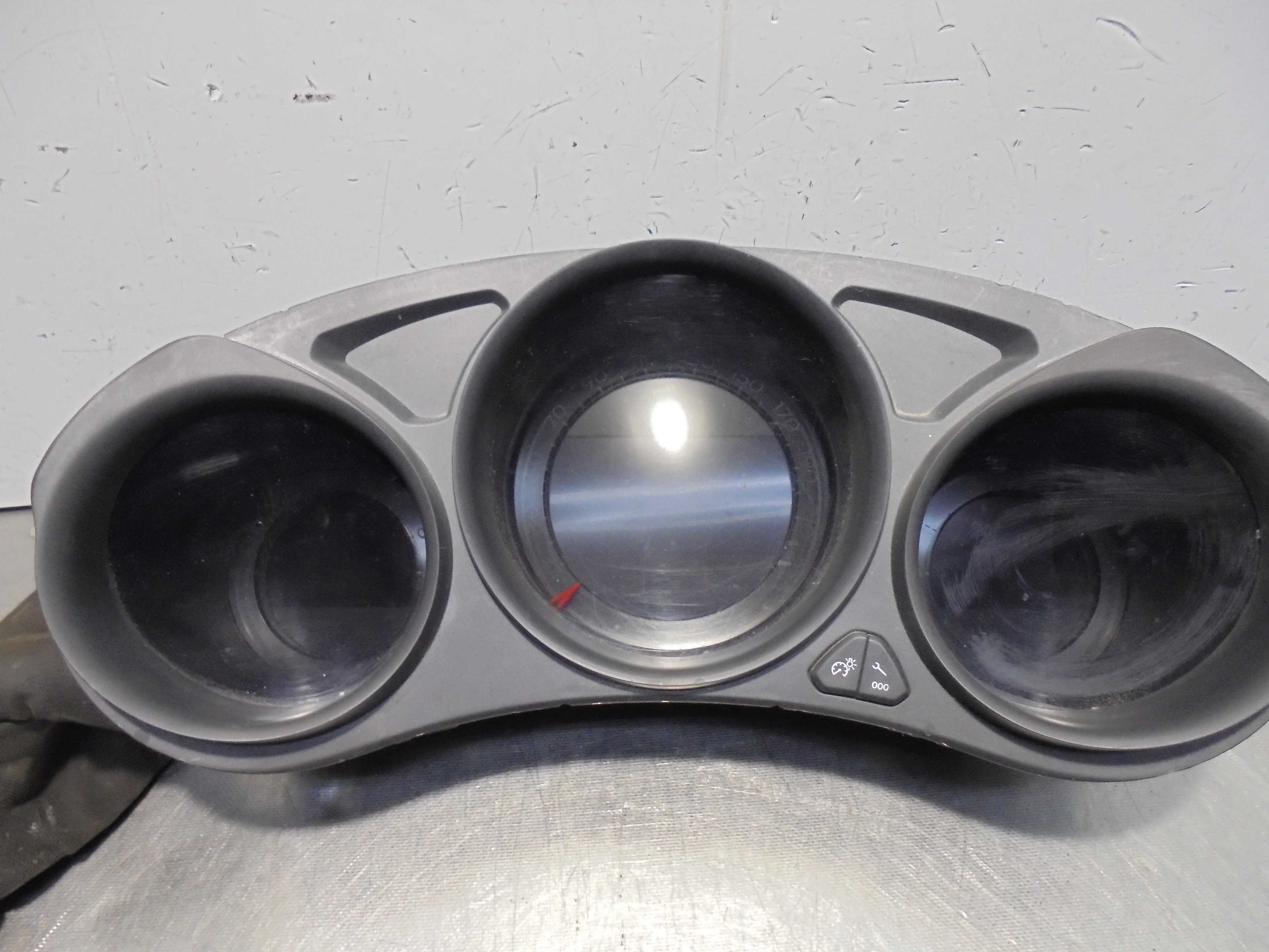 Recambio de cuadro instrumentos para citroën c4 berlina collection referencia OEM IAM A2C82218300 CONTINENTAL 