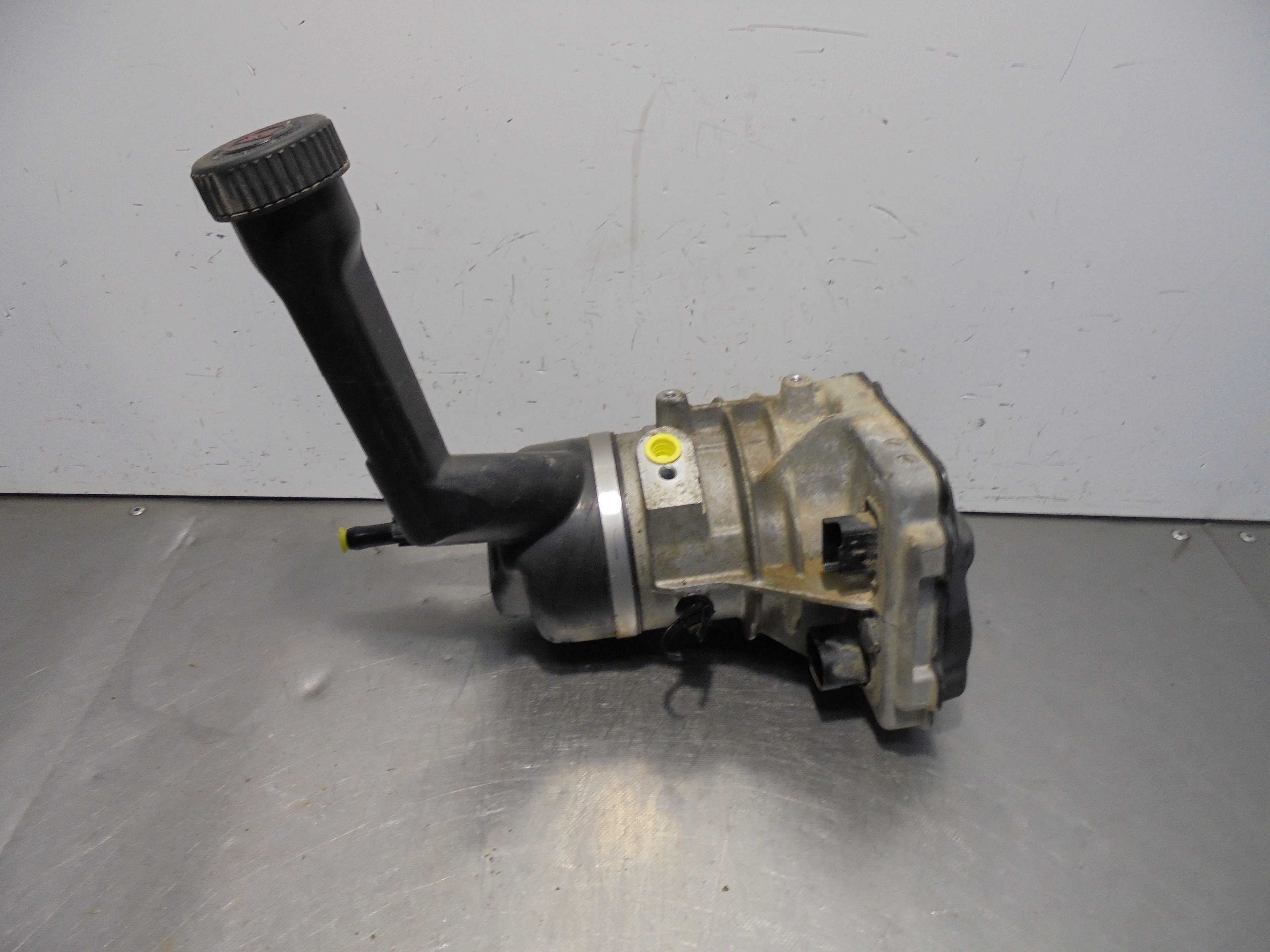 Recambio de bomba servodireccion para citroën c4 picasso avatar referencia OEM IAM 9684252580 TRW 