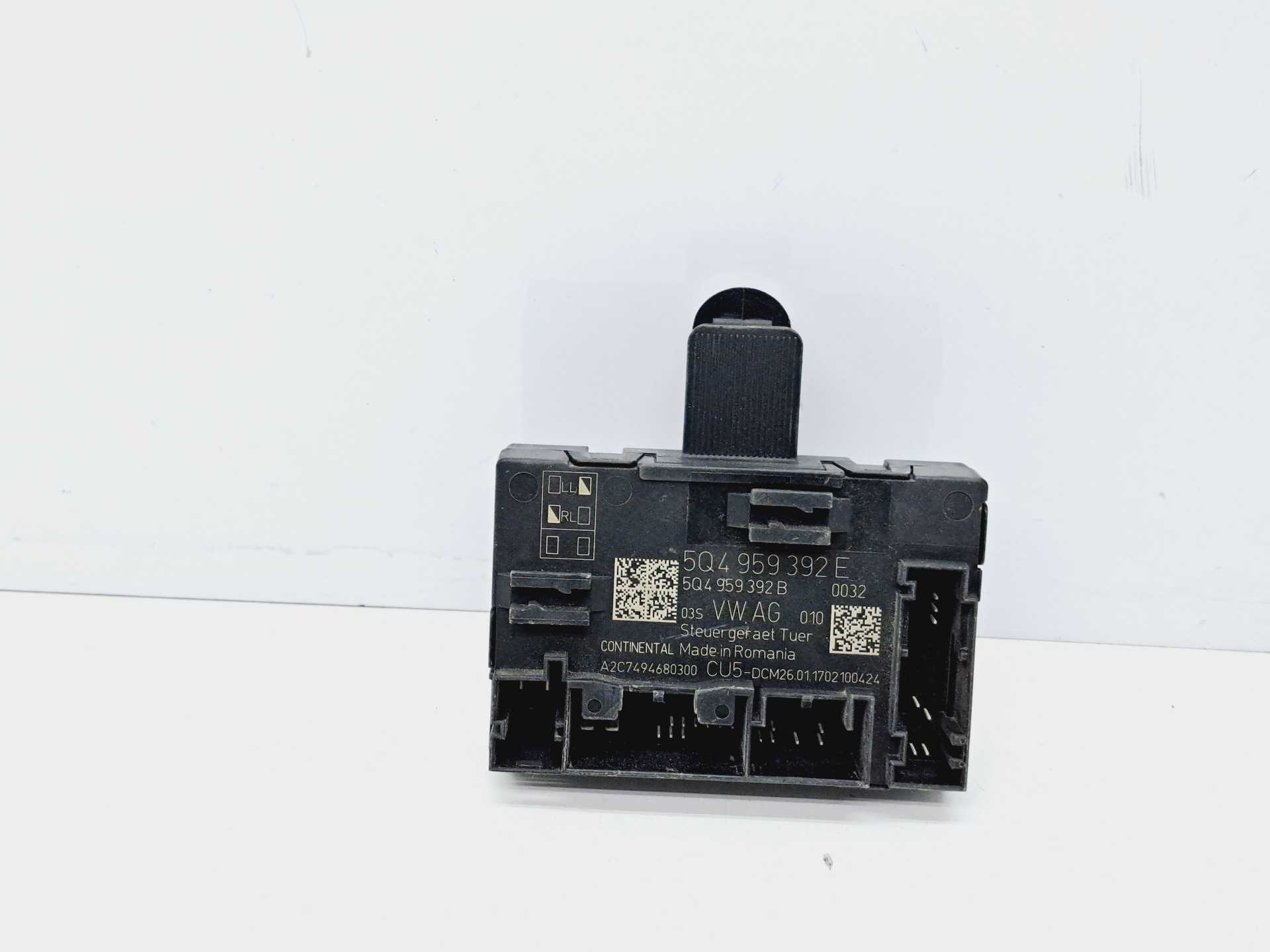 Recambio de modulo electronico para seat leon st (5f8) fr referencia OEM IAM 5Q4949392E  