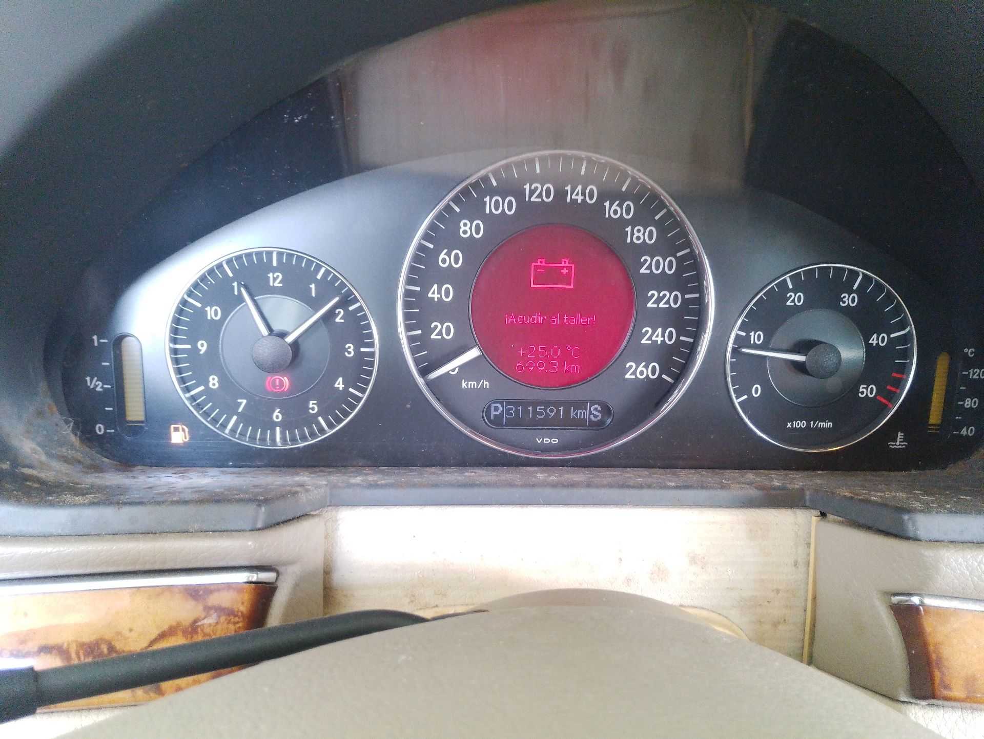Recambio de cuadro instrumentos para mercedes-benz clase e (w211) e 270 cdi (211.016) referencia OEM IAM 21168006879E22  