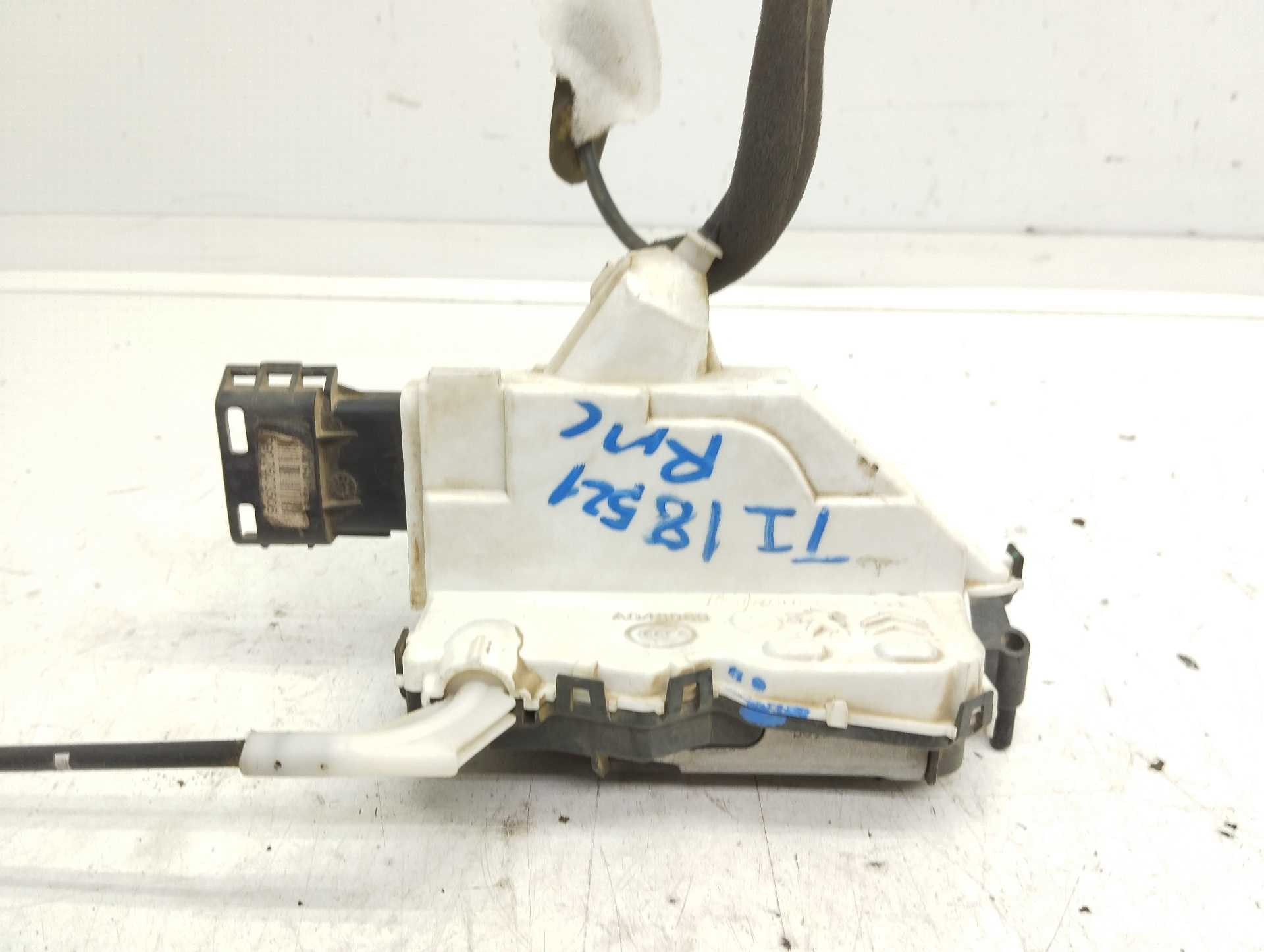 Recambio de cerradura puerta trasera izquierda para citroën c3 tonic referencia OEM IAM PSA006248  