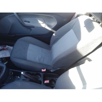 ASIENTO DELANTERO DERECHO 