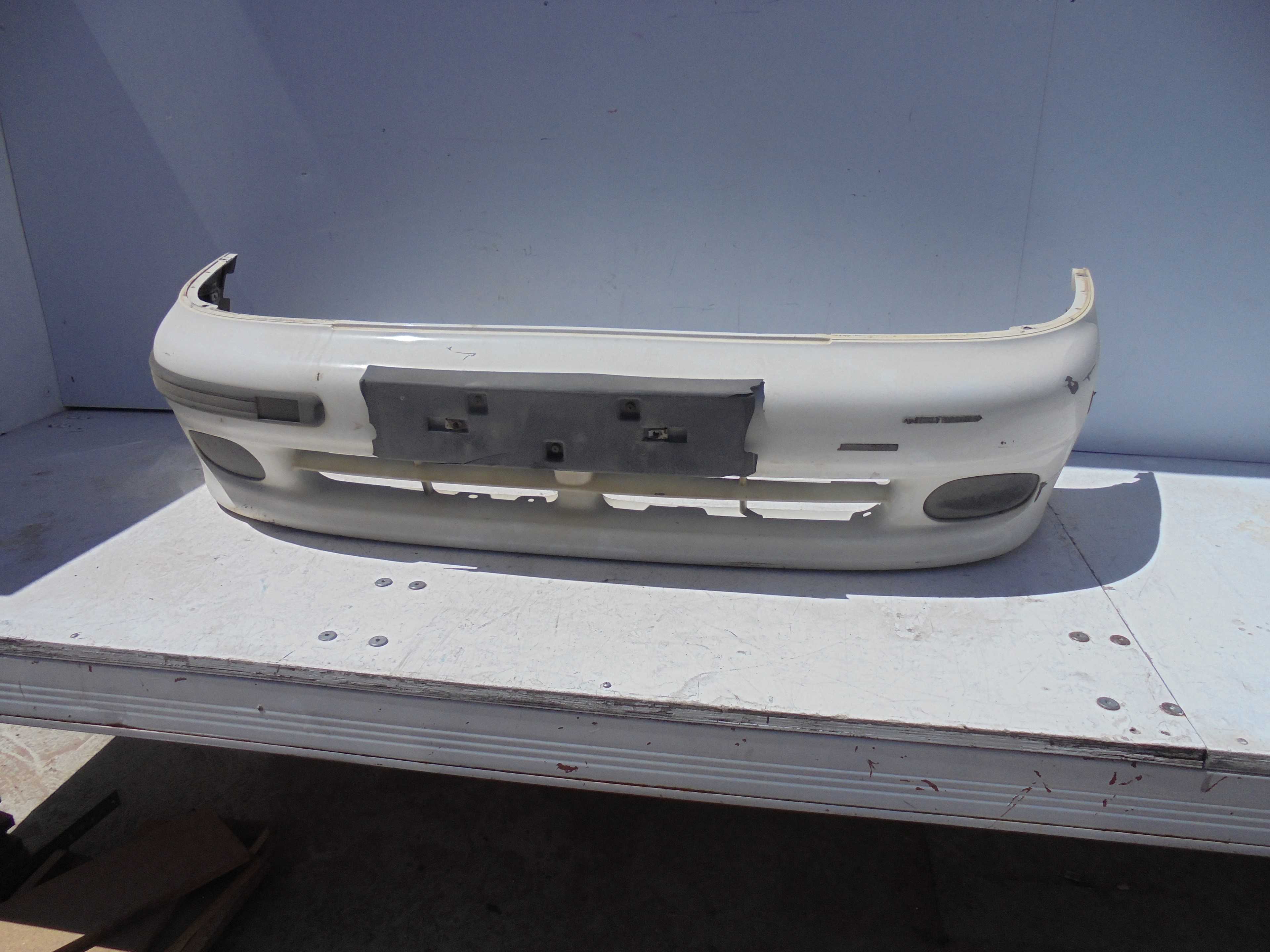Recambio de paragolpes delantero para daewoo lanos cool referencia OEM IAM   