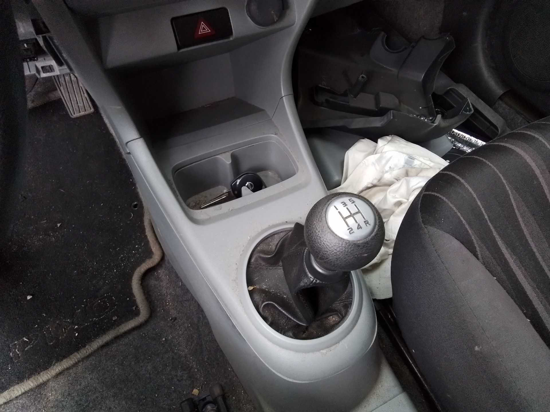 Recambio de palanca cambio para nissan pixo (uao) acenta referencia OEM IAM   