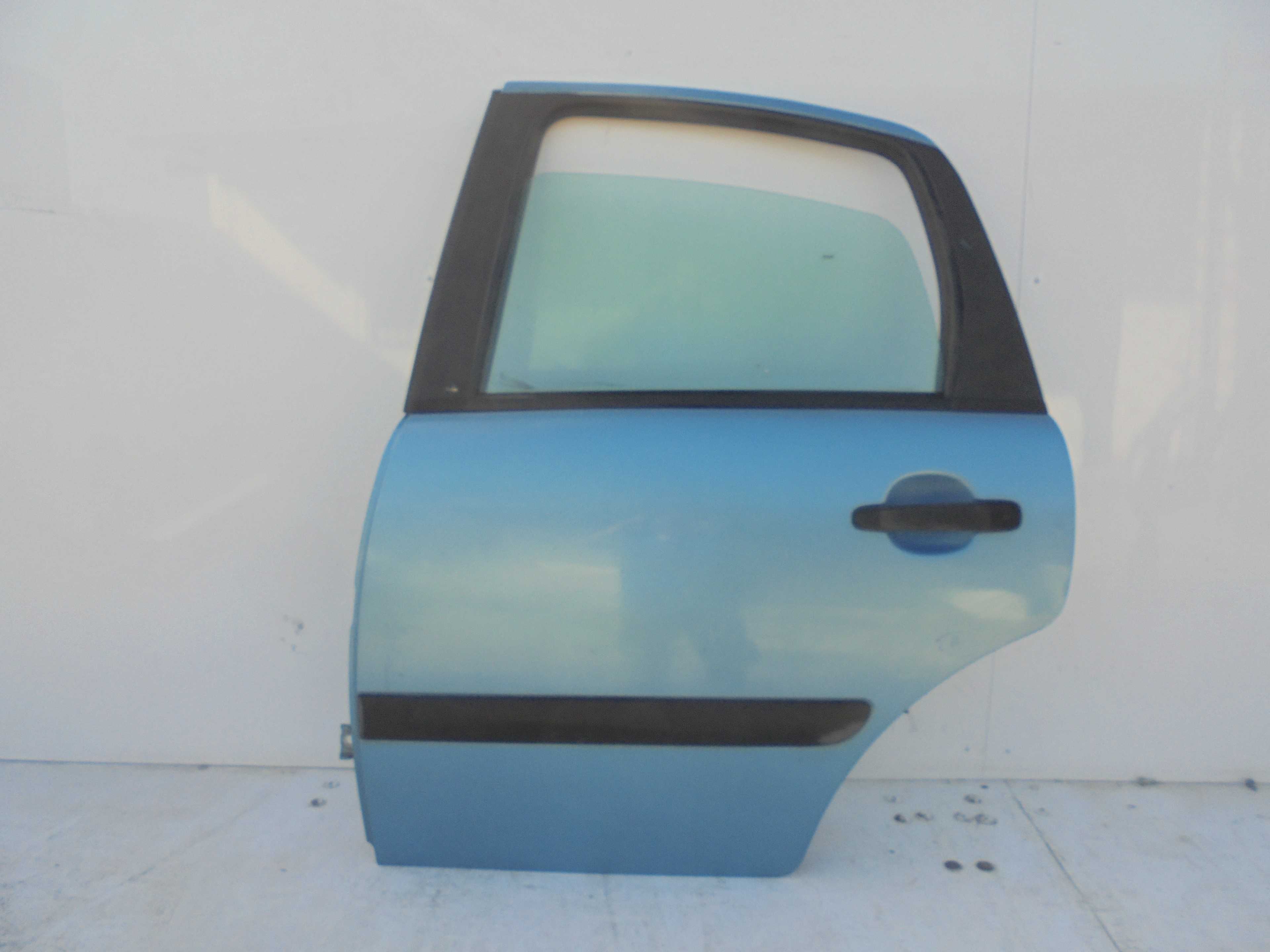 Recambio de puerta trasera izquierda para citroën c3 1.4 hdi sx plus referencia OEM IAM   