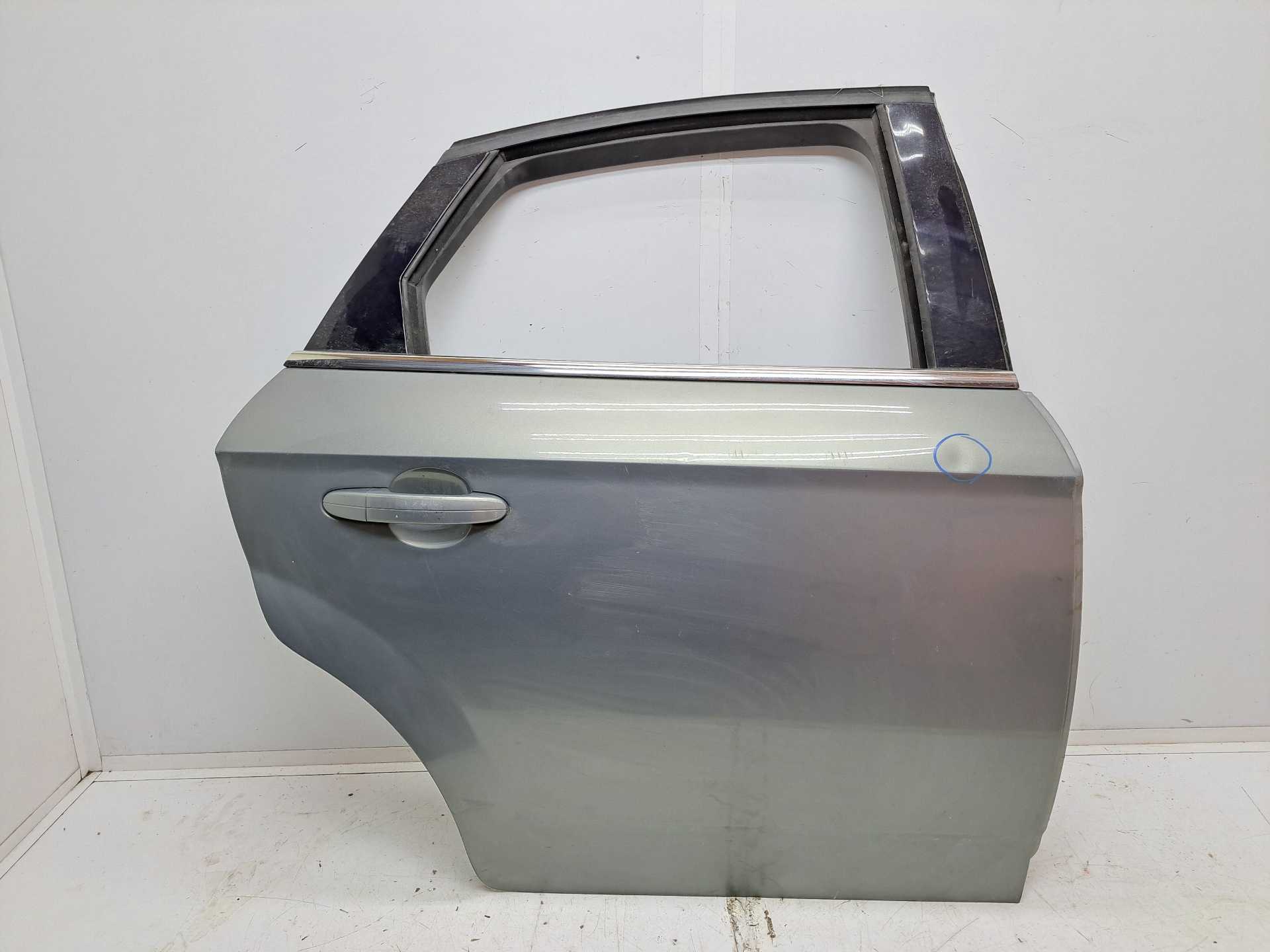 Recambio de puerta trasera derecha para ford mondeo ber. (ca2) ambiente referencia OEM IAM   