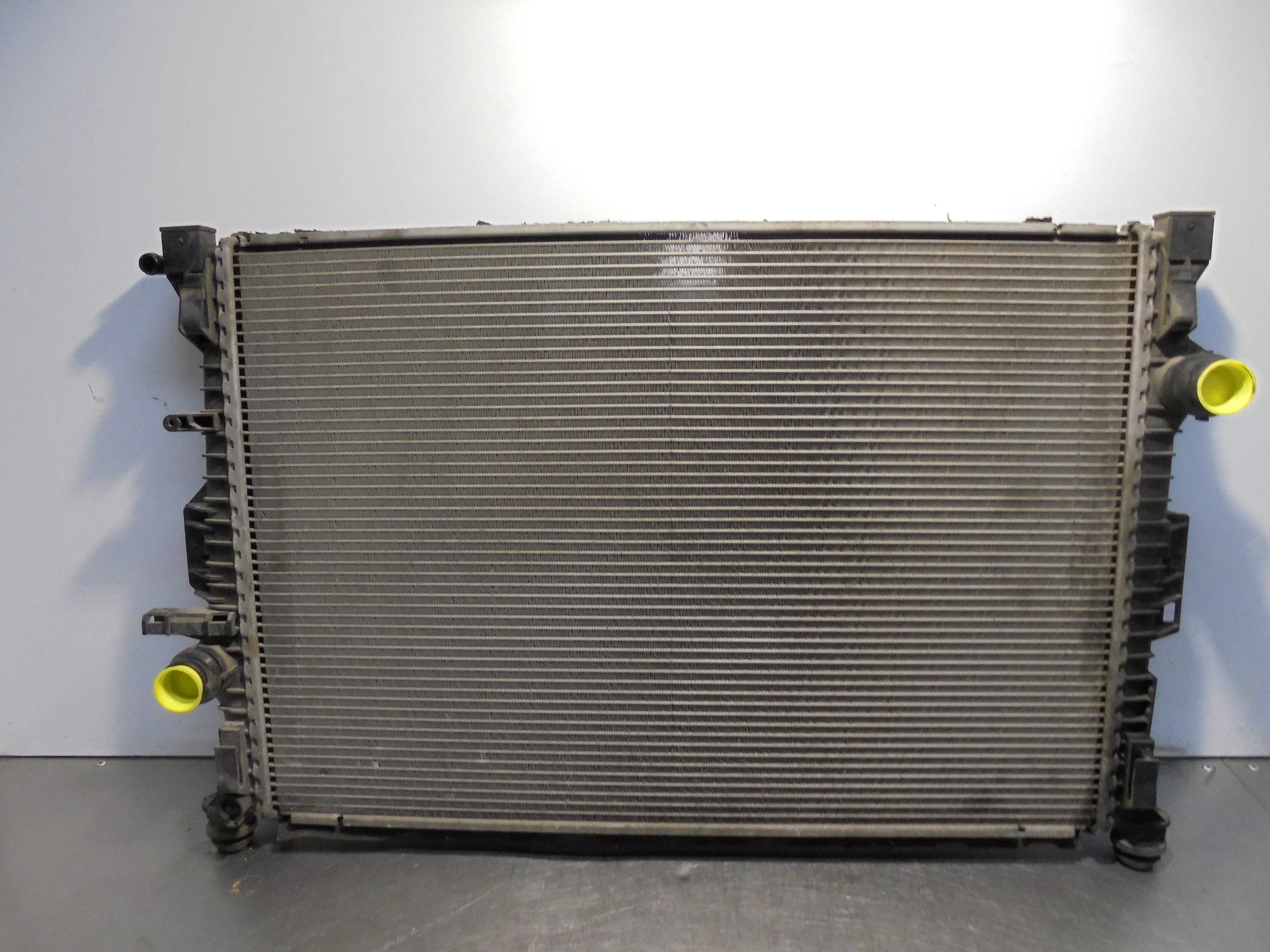 Recambio de radiador agua para ford mondeo ber. (ca2) ambiente referencia OEM IAM VP7EKH8005BD FOMOCO 
