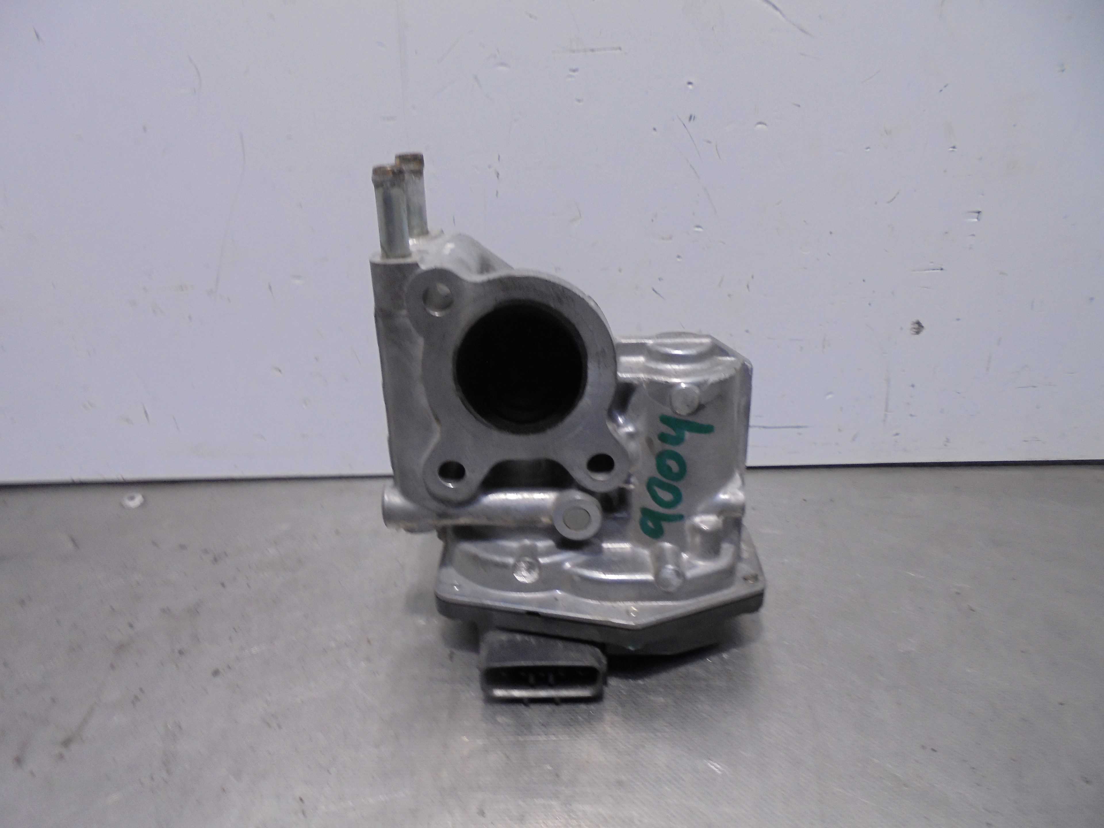 Recambio de valvula egr para toyota land cruiser (j15) life referencia OEM IAM 2580030200 DENSO 