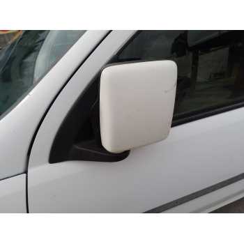 RETROVISOR IZQUIERDO 