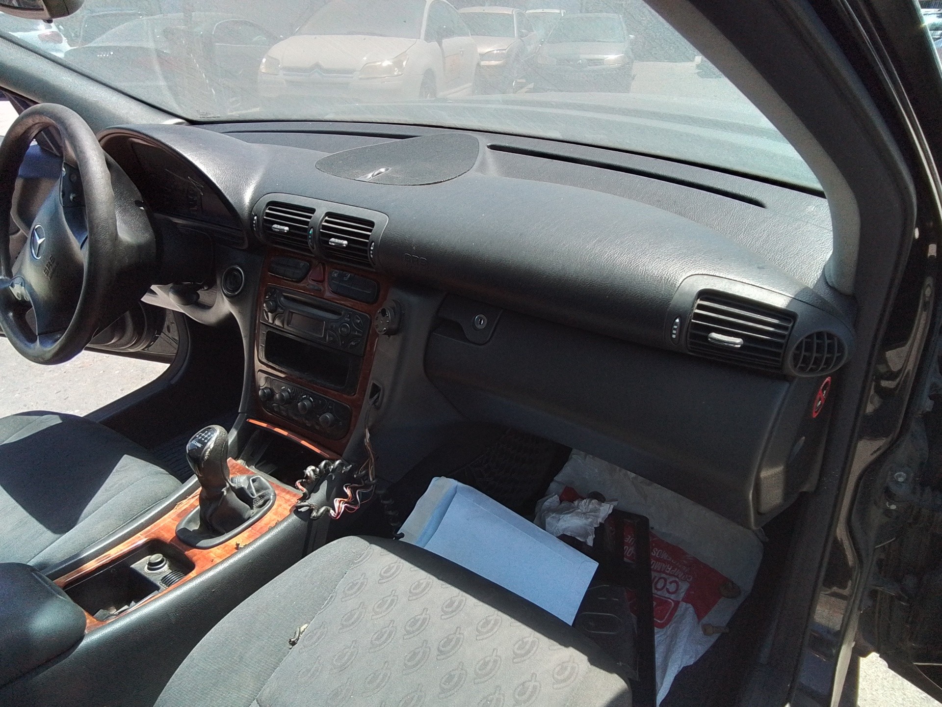 Recambio de salpicadero para mercedes-benz clase c (w203) berlina 200 cdi (203.004) referencia OEM IAM   