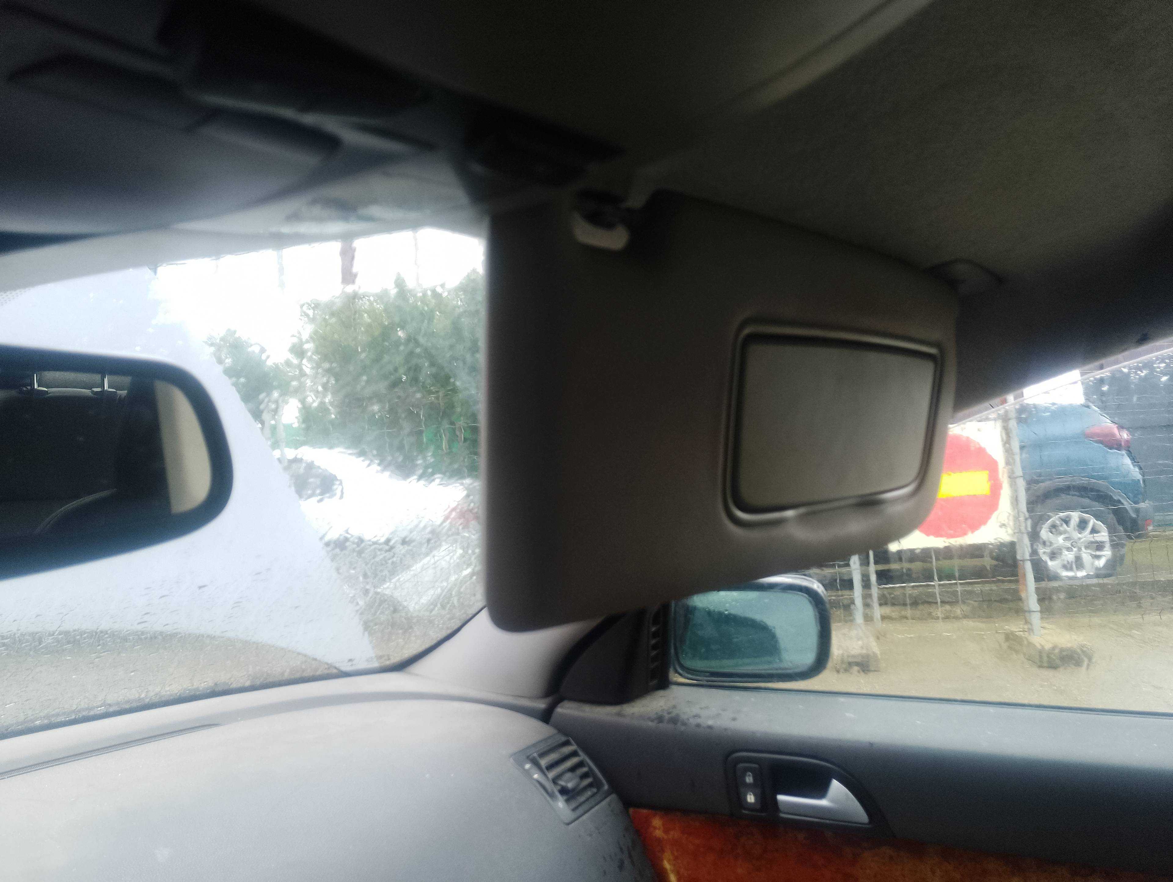 Recambio de parasol derecho para volvo s40 berlina 2.0 d kinetic referencia OEM IAM   