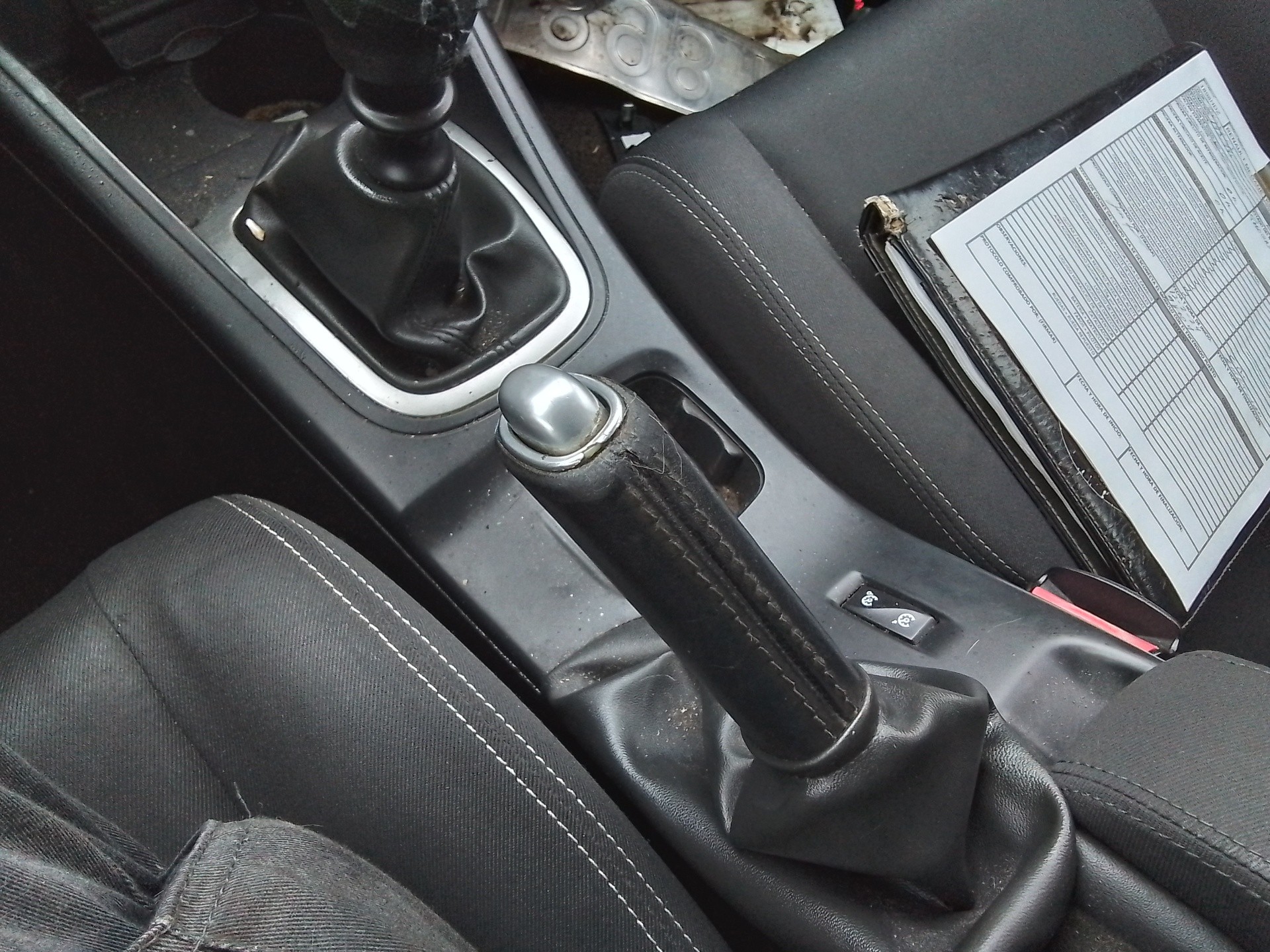 Recambio de palanca freno para renault megane iii sport tourer business referencia OEM IAM   