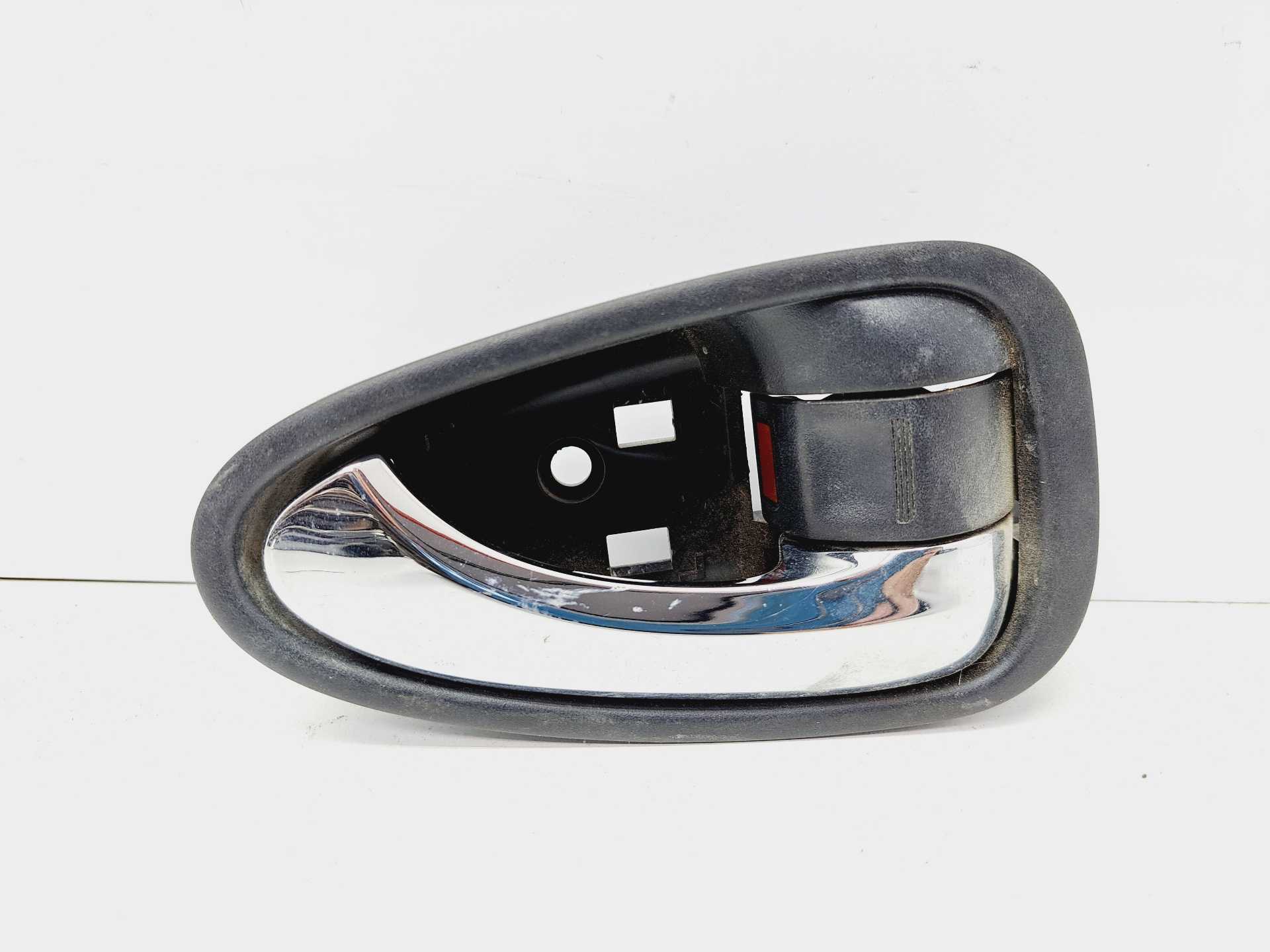 Recambio de maneta interior delantera derecha para toyota avensis cross sport (t27) advance referencia OEM IAM 6920505051  