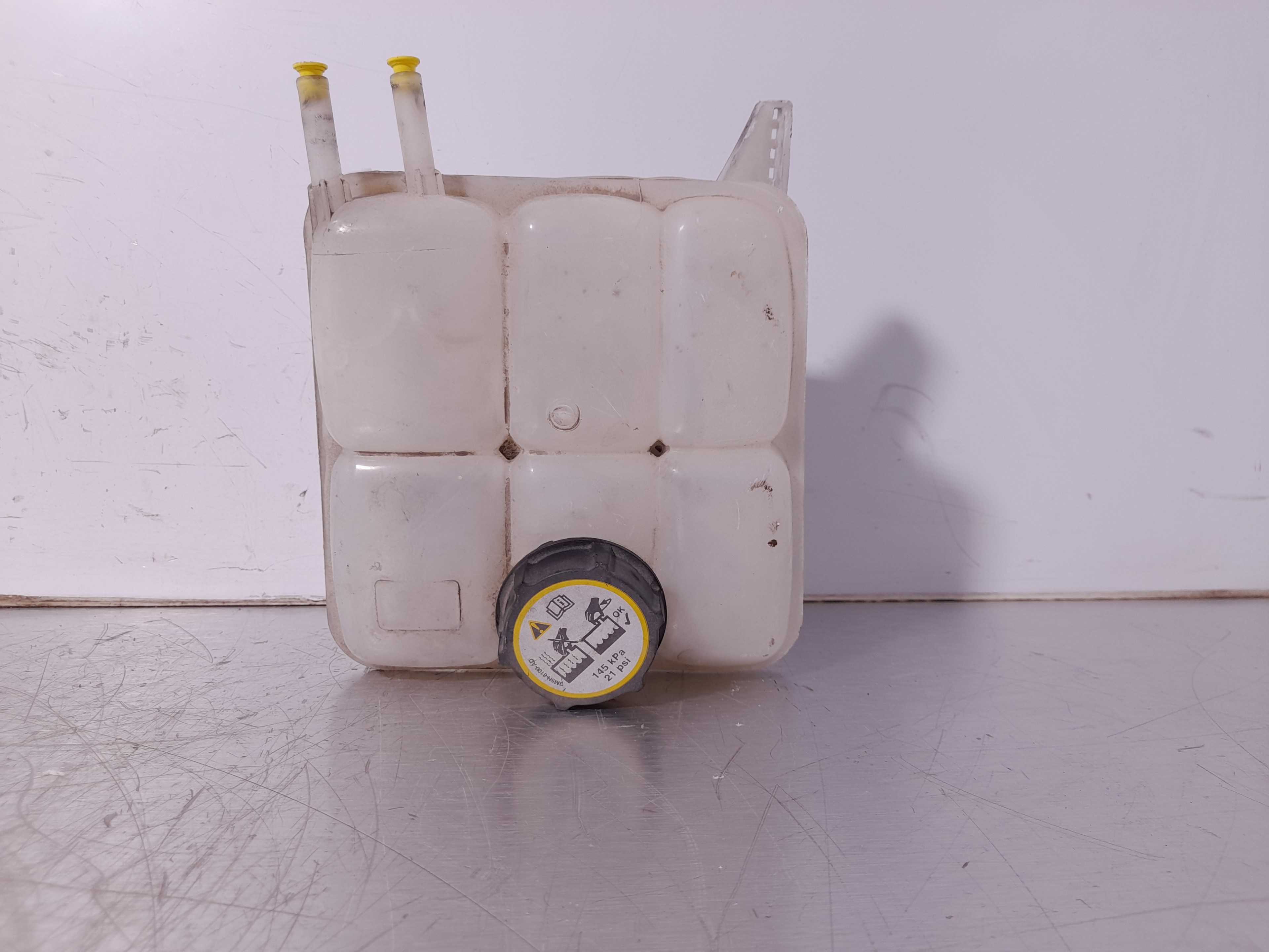Recambio de deposito expansion para volvo v50 familiar 1.6 diesel cat referencia OEM IAM   