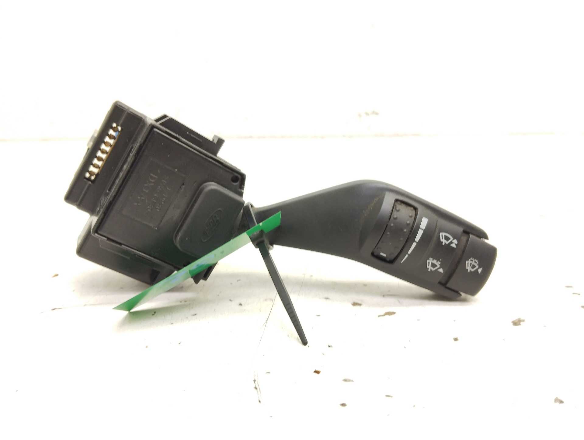 Recambio de mando limpia para ford focus berlina (cap) ambiente (d) referencia OEM IAM 4M5T17A553BD  
