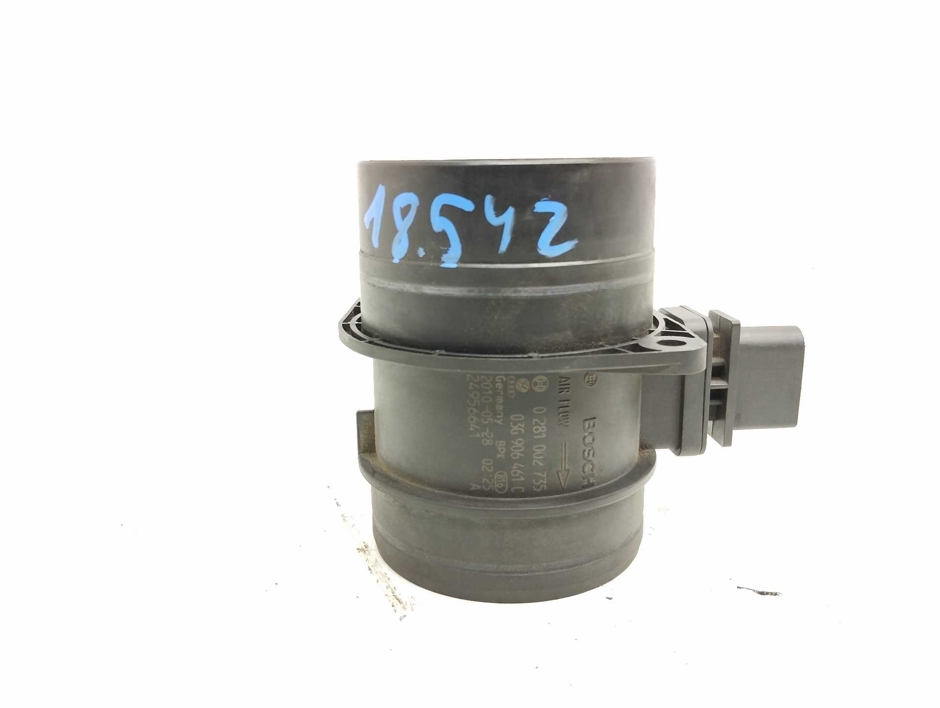 Recambio de caudalimetro para volkswagen passat berlina (3c2) advance referencia OEM IAM 03G906461C 0281002735 24956641