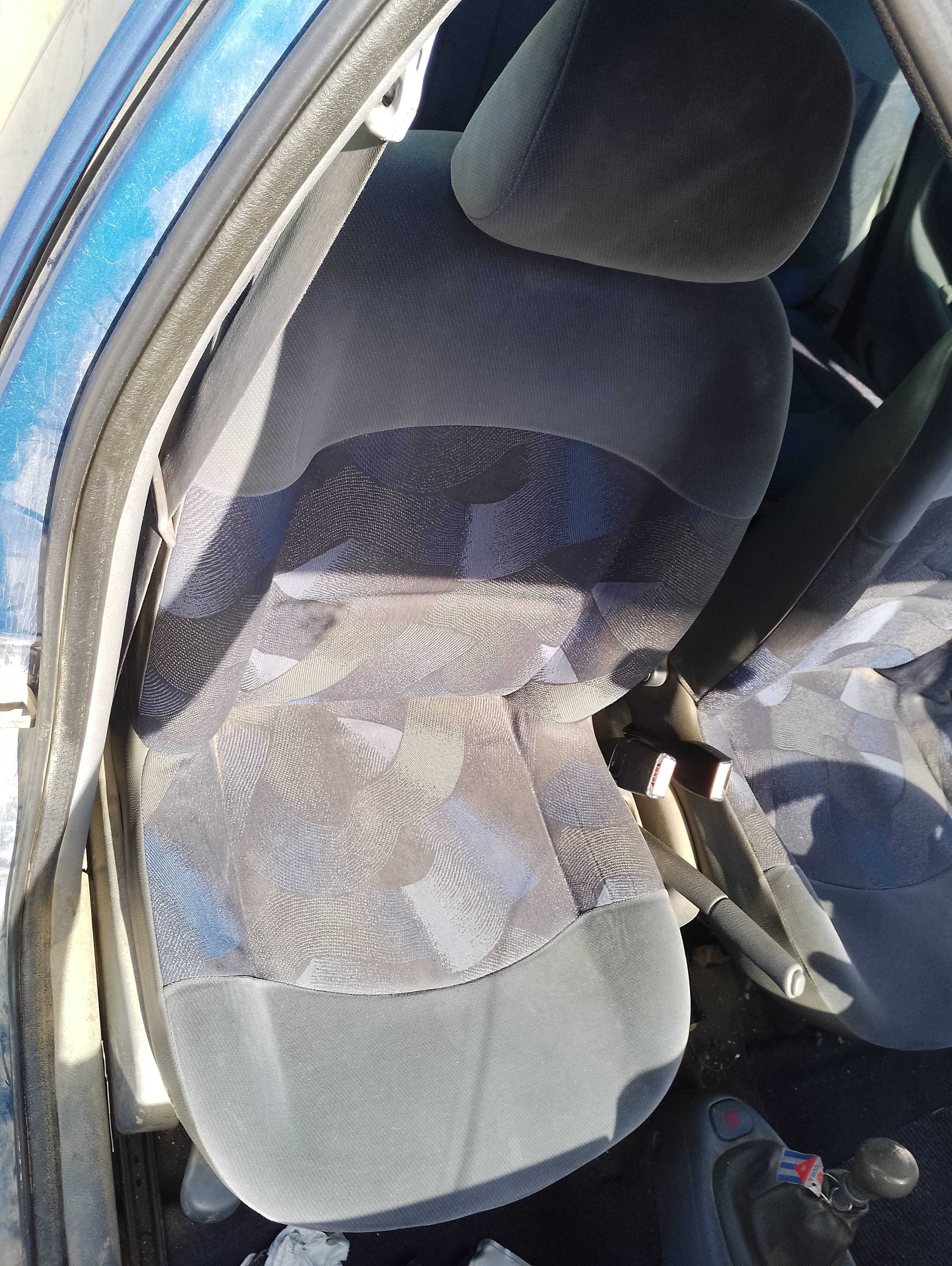 Recambio de asiento delantero derecho para renault clio ii fase i (b/cbo) 1.9 d mtv referencia OEM IAM   