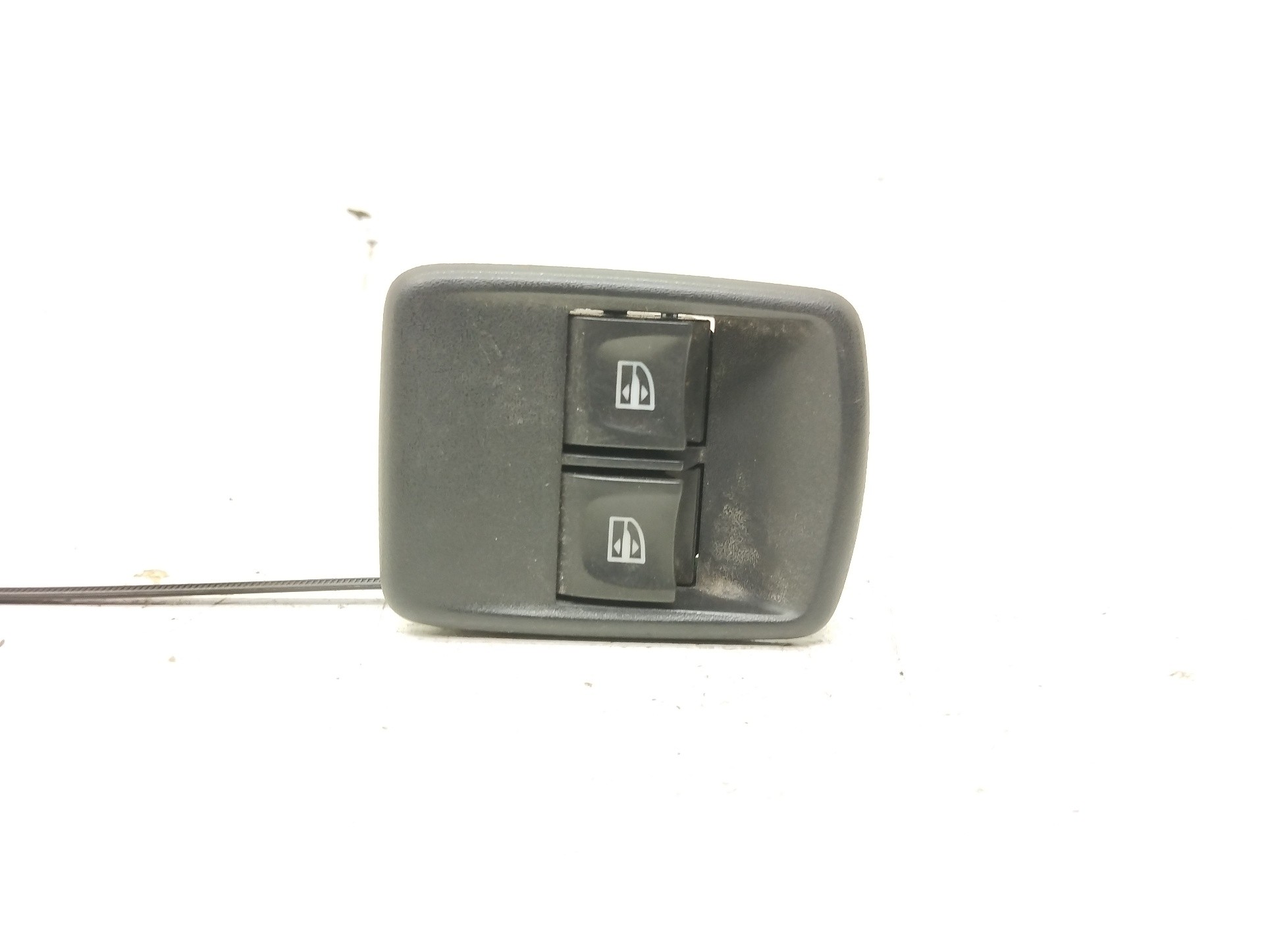 Recambio de mando elevalunas delantero izquierdo para renault kangoo expression referencia OEM IAM 254117873R 10023904 