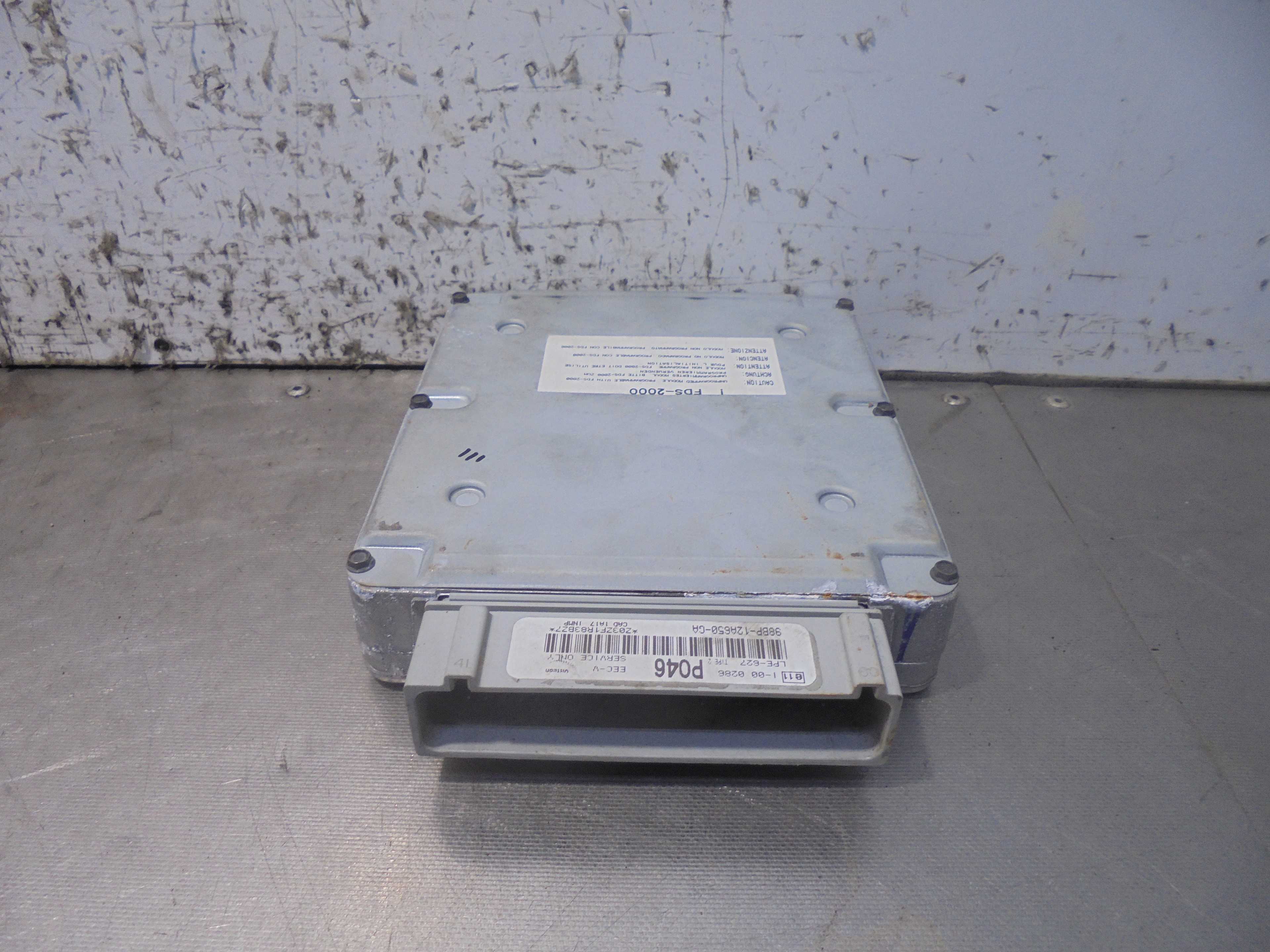 Recambio de centralita motor uce para ford focus berlina (cak) referencia OEM IAM 97AB12A650 VISTEON 
