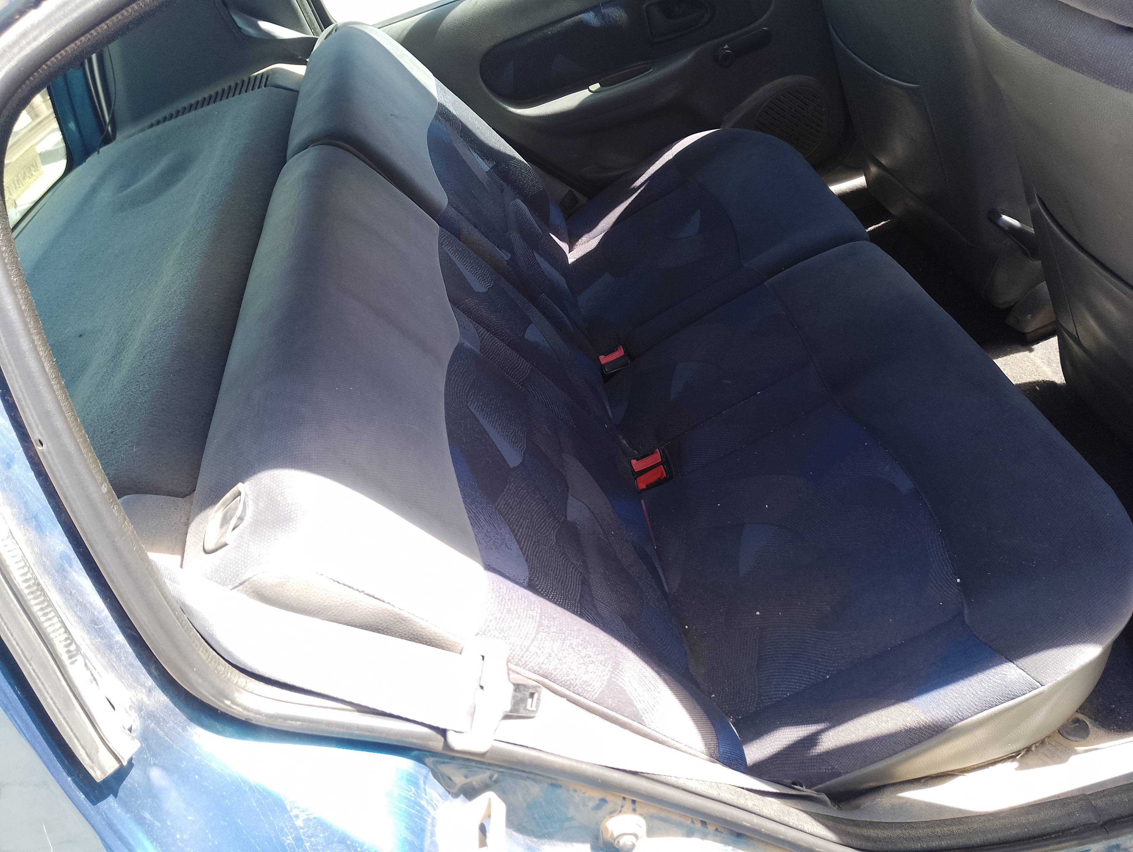 Recambio de asientos traseros para renault clio ii fase i (b/cbo) 1.9 d mtv referencia OEM IAM   
