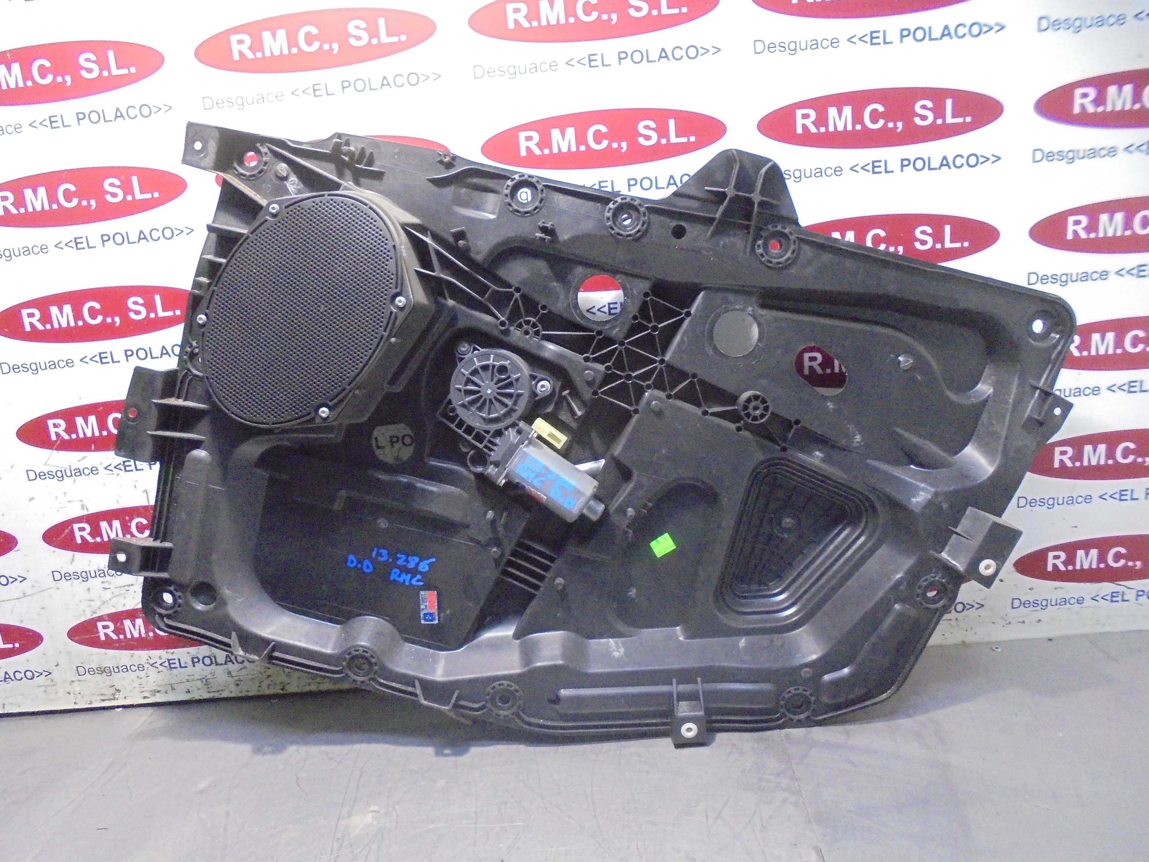 Recambio de elevalunas delantero derecho para ford fiesta (cbk) ambiente referencia OEM IAM 2S61A045H16  