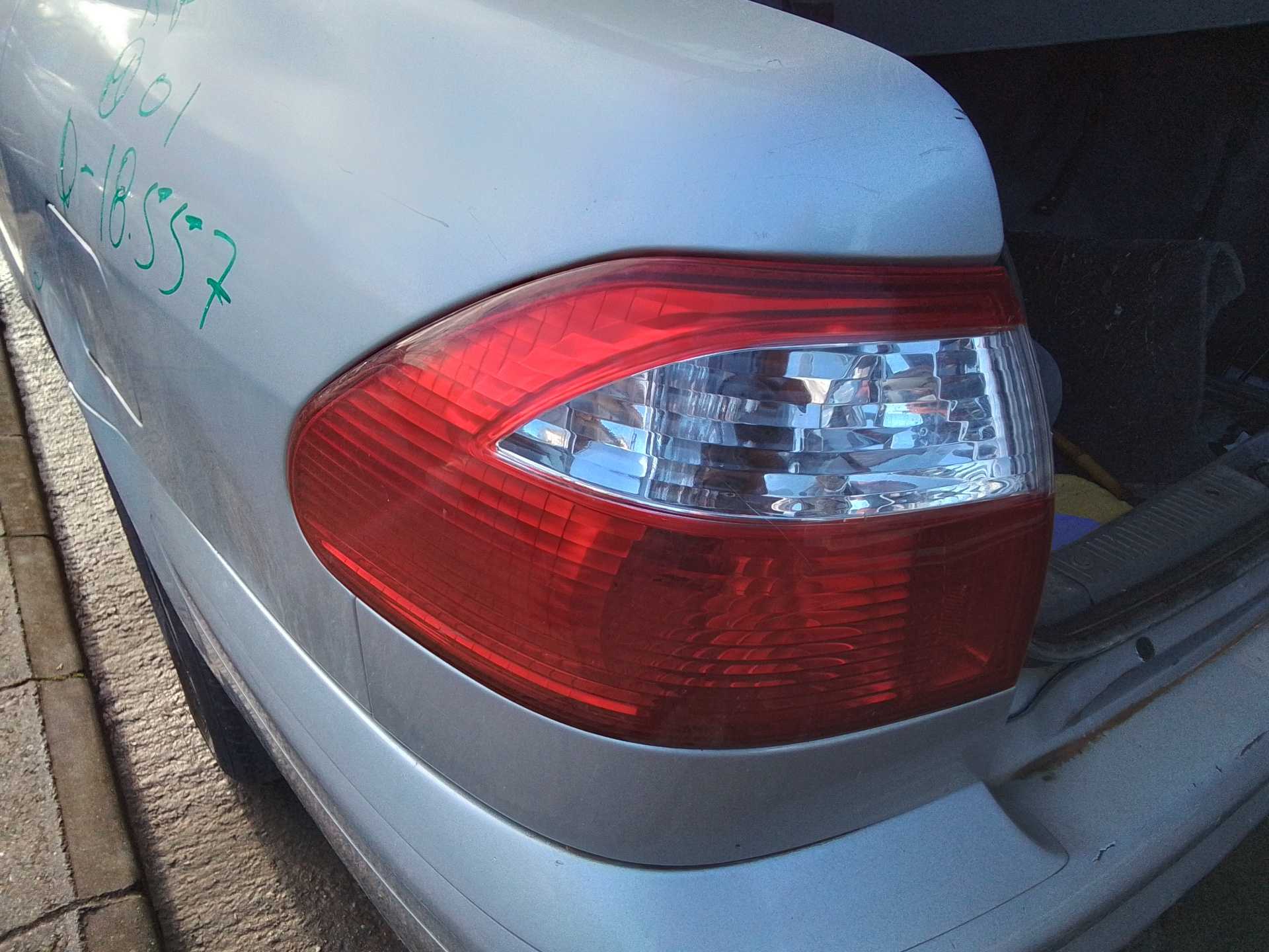 Recambio de piloto trasero izquierdo para mazda 626 berlina/coupe (gc) 2.0 diesel referencia OEM IAM   