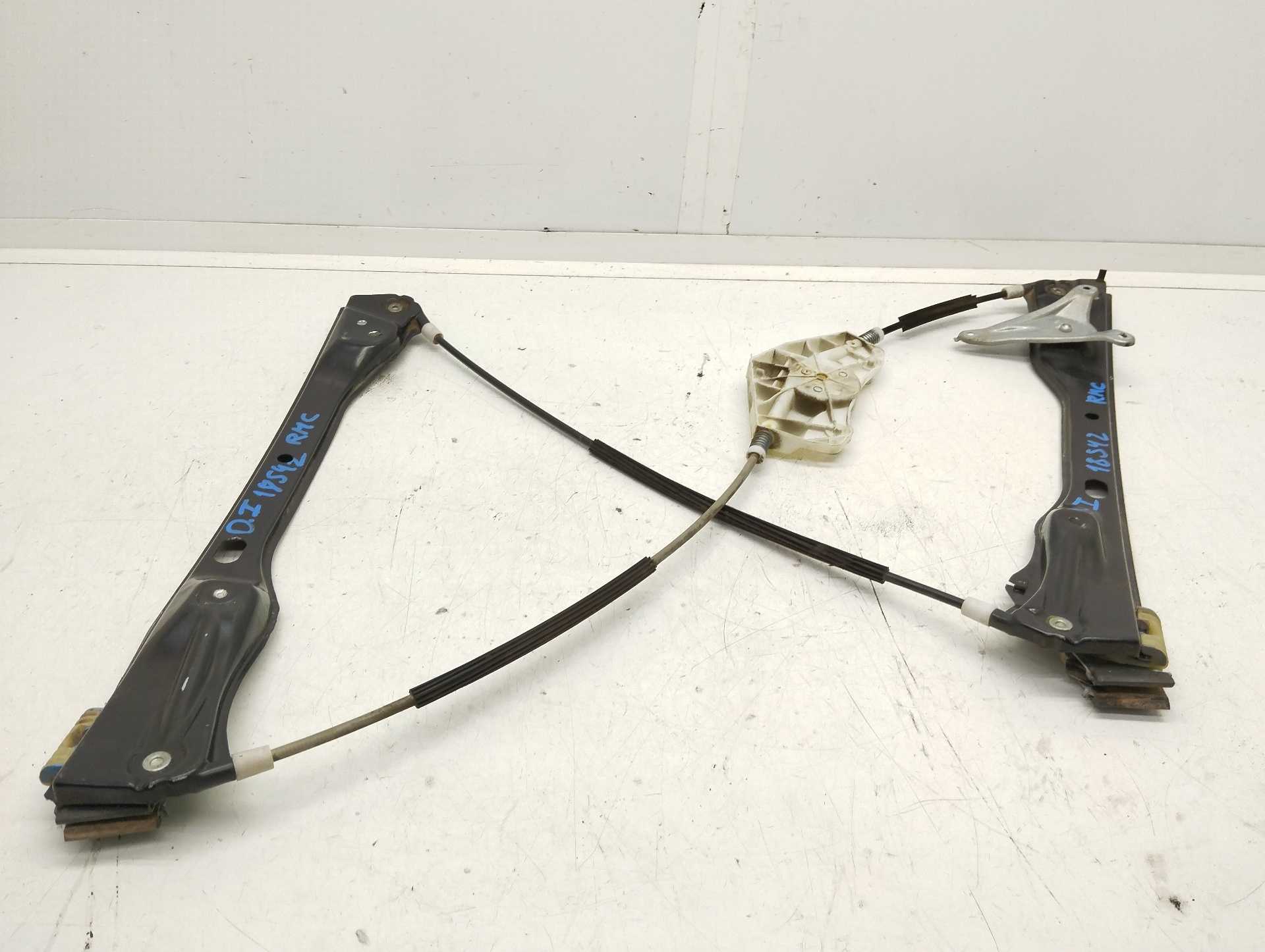Recambio de elevalunas delantero izquierdo para volkswagen passat berlina (3c2) advance referencia OEM IAM   