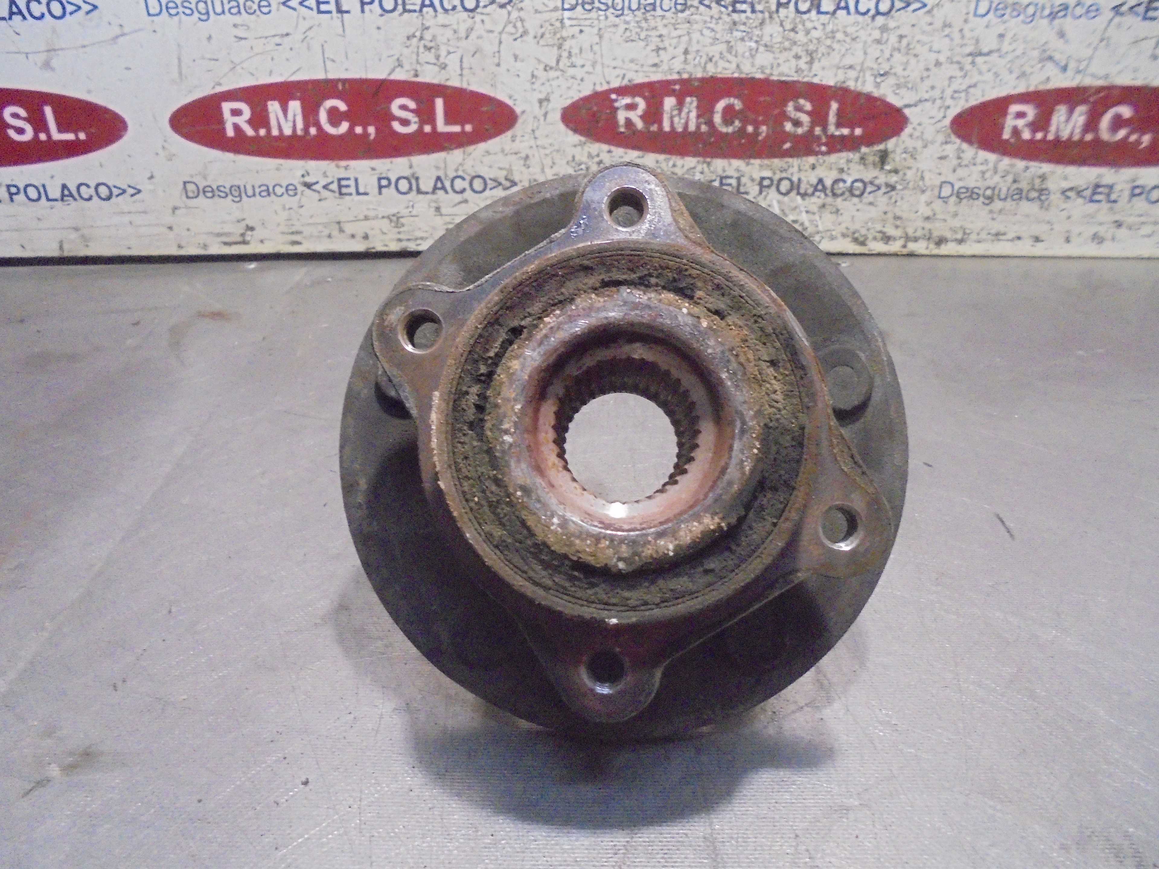 Recambio de buje delantero izquierdo para fiat freemont (345) basis referencia OEM IAM   