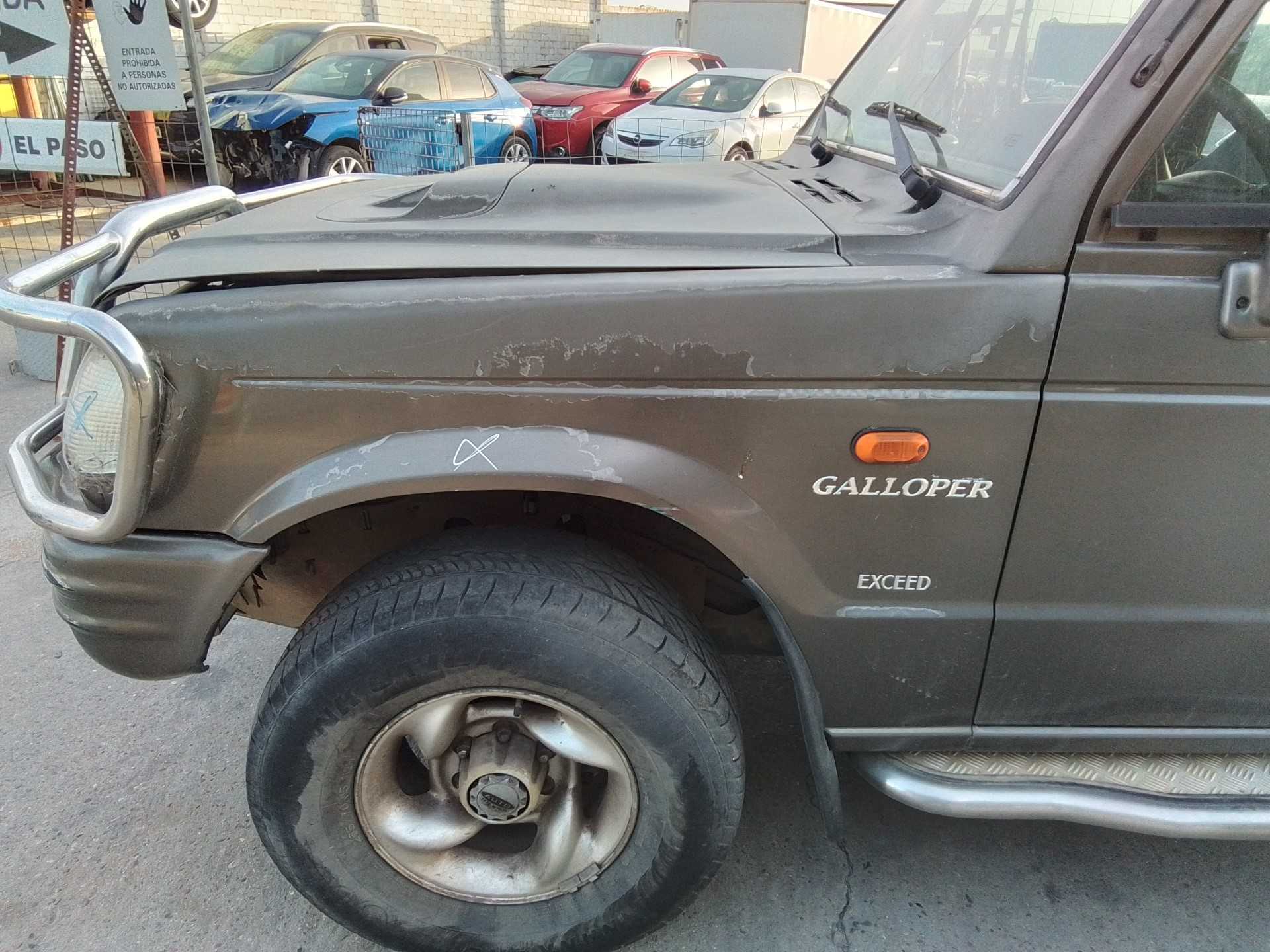 Recambio de aleta delantera izquierda para hyundai galloper referencia OEM IAM   