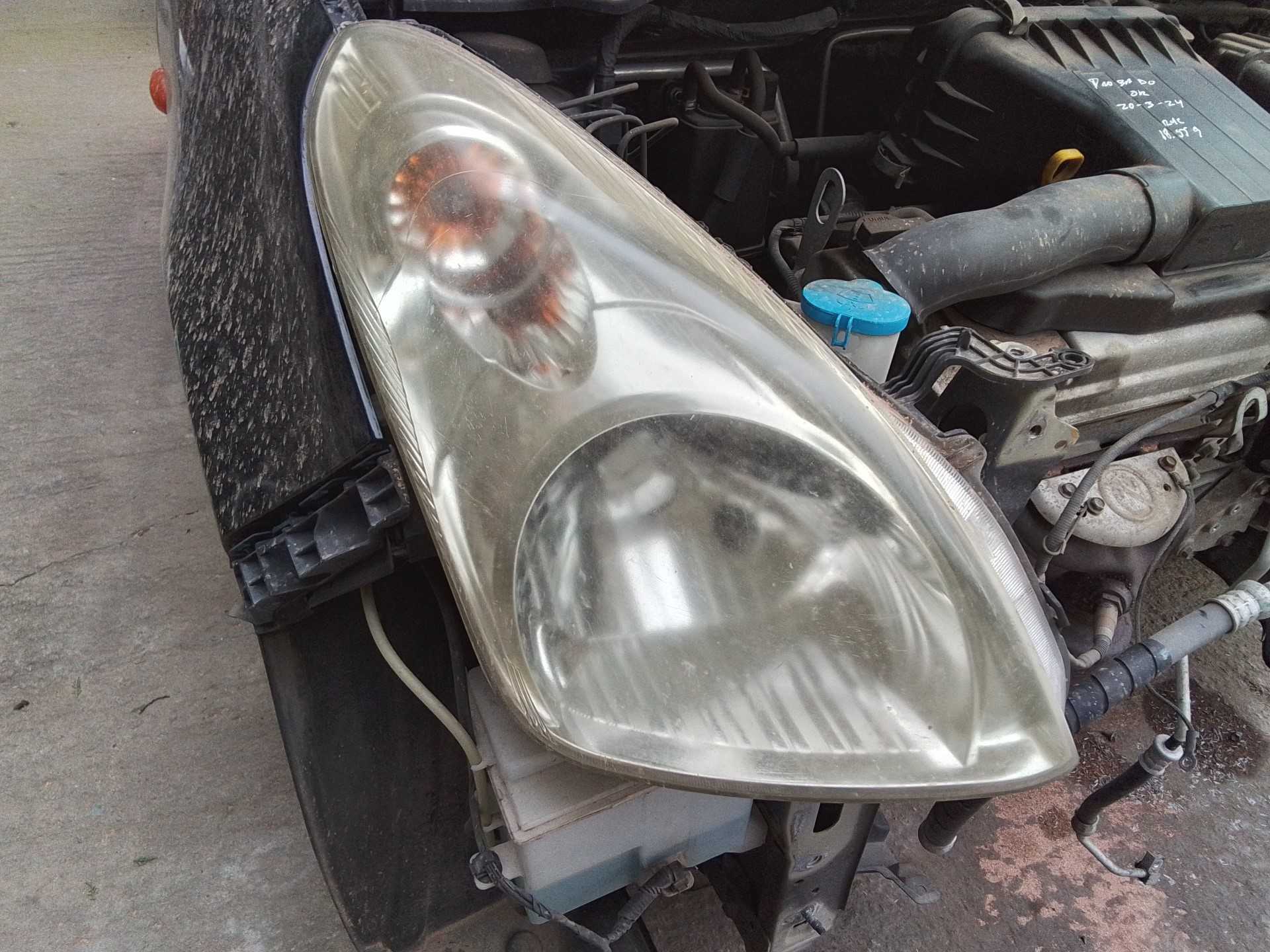 Recambio de faro derecho para nissan pixo (uao) acenta referencia OEM IAM   