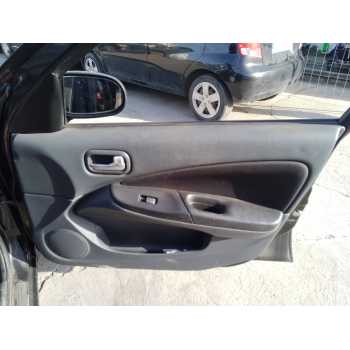 GUARNECIDO PUERTA DELANTERA DERECHA 
