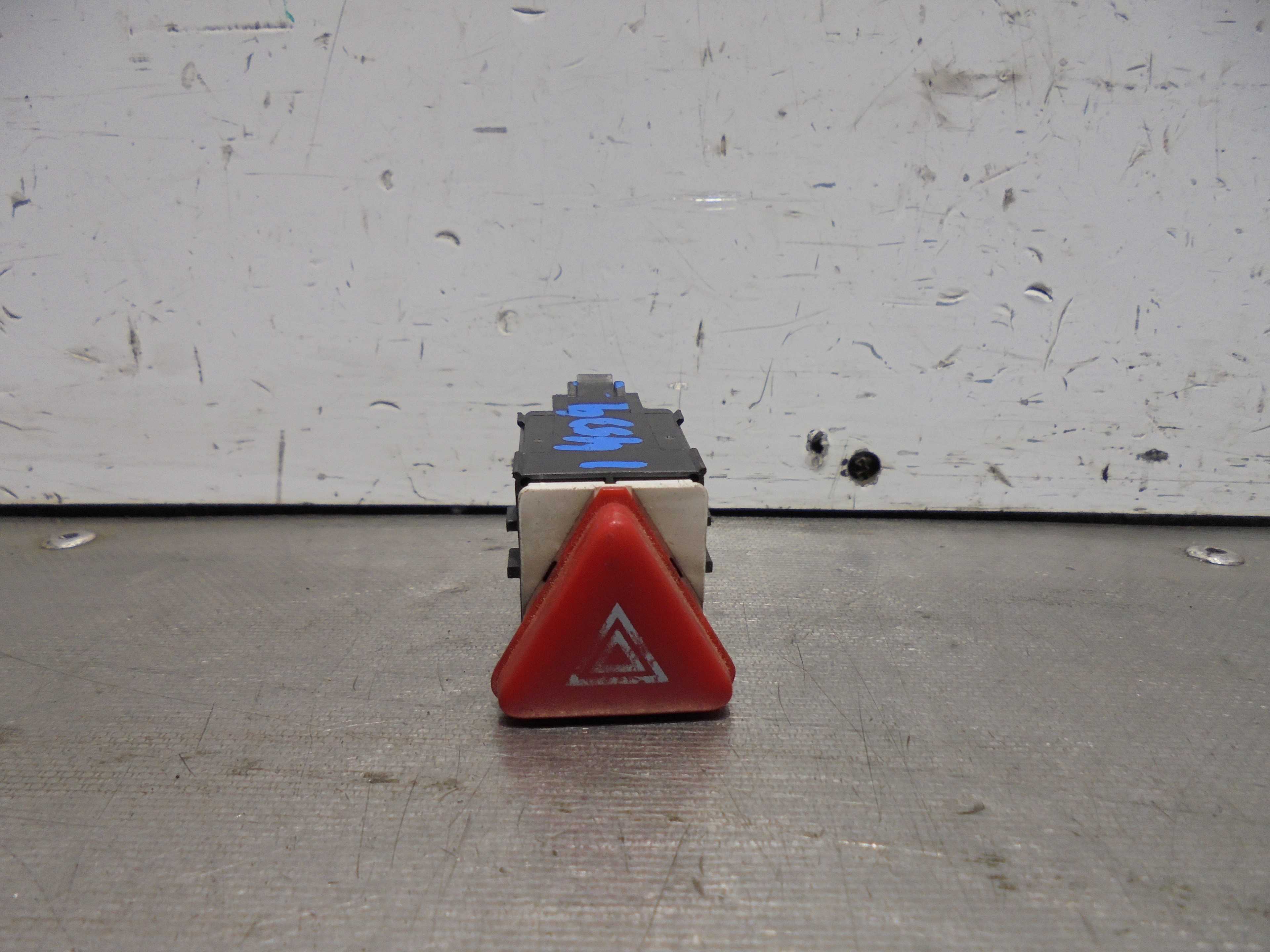 Recambio de mando warning para skoda fabia (6y2/6y3) referencia OEM IAM 6Y0953235  