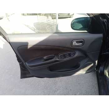 GUARNECIDO PUERTA DELANTERA IZQUIERDA 